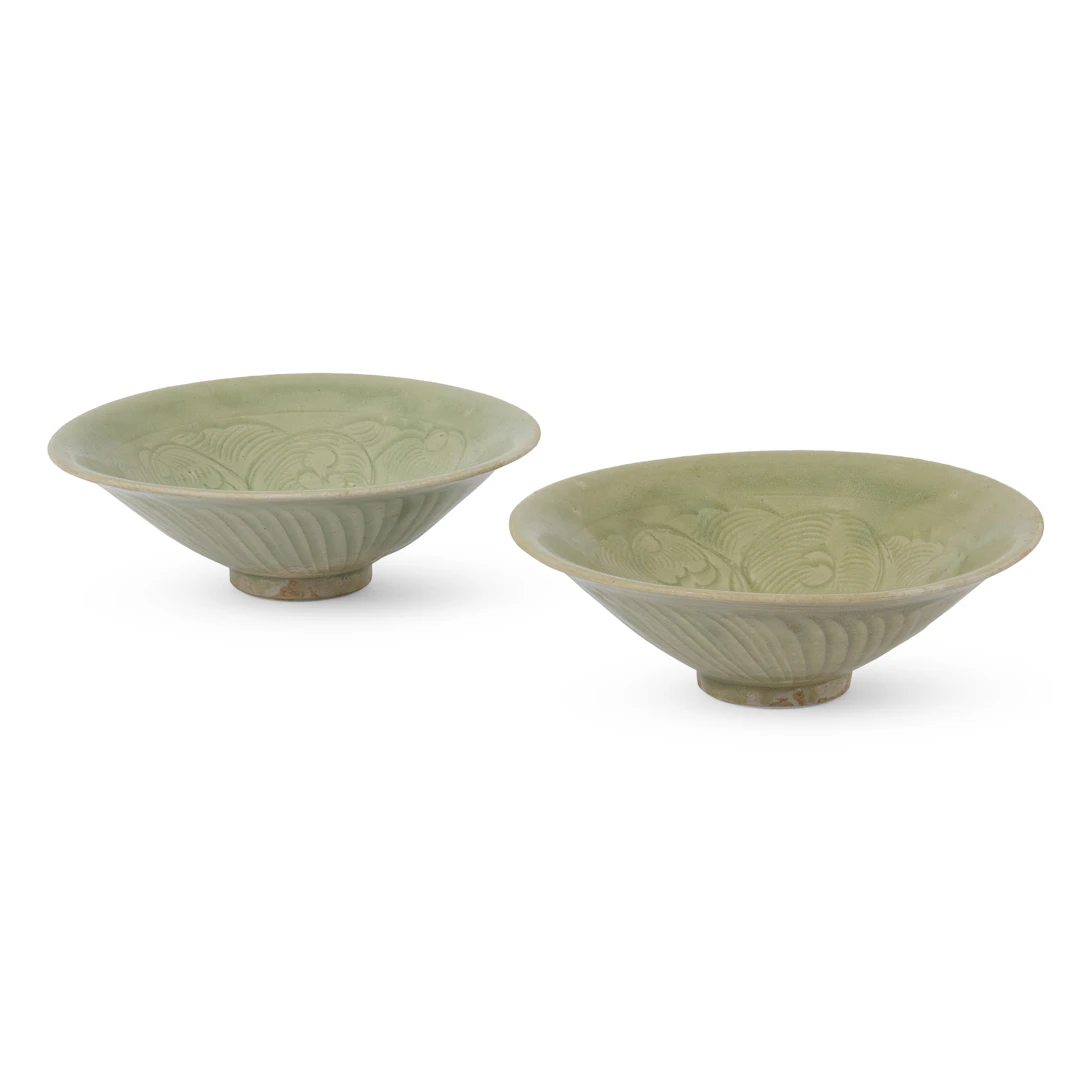 [DRINKING CULTURE] PAIR OF CHINESE LONGQUAN CELADON-GLAZED TEA BOWLS