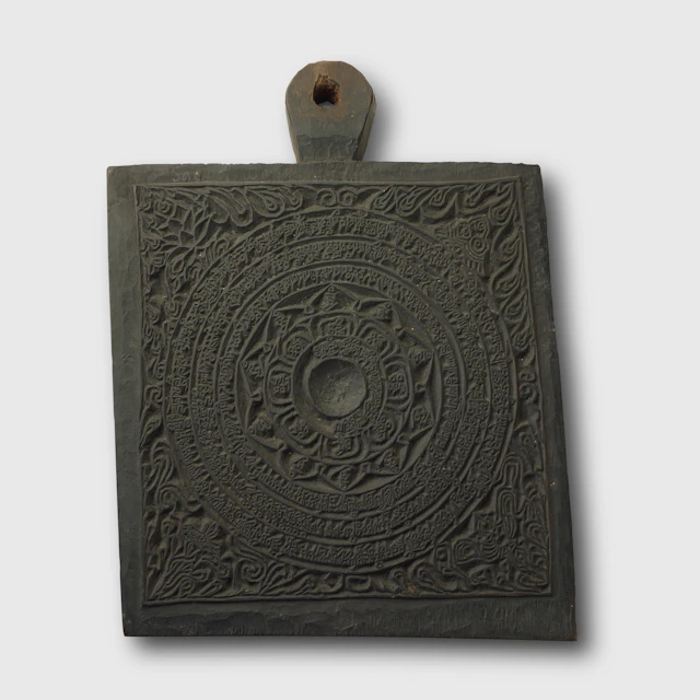 TIBETAN PRINTING BLOCK, ACQUIRED EARLY 20TH CENTURY