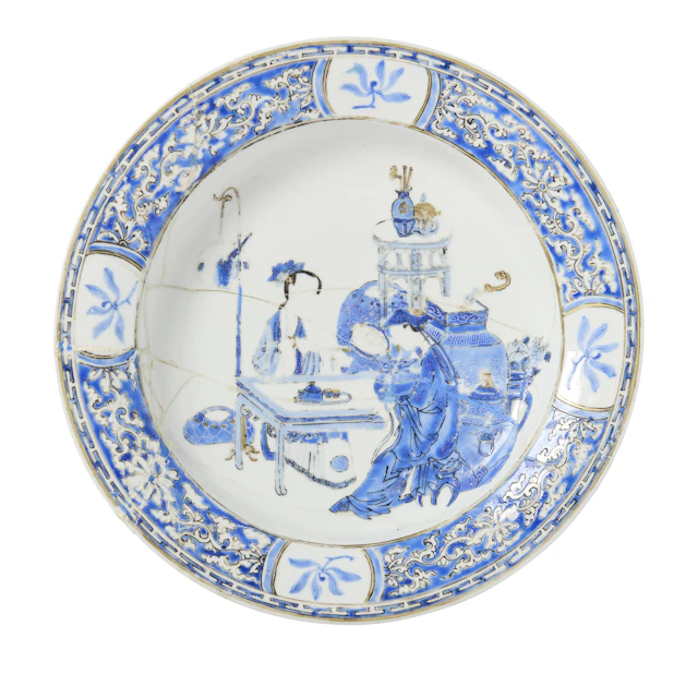 [PRIVATE SCOTTISH COLLECTION, FIFE] RARE CHINESE BLUE-ENAMELLED AND