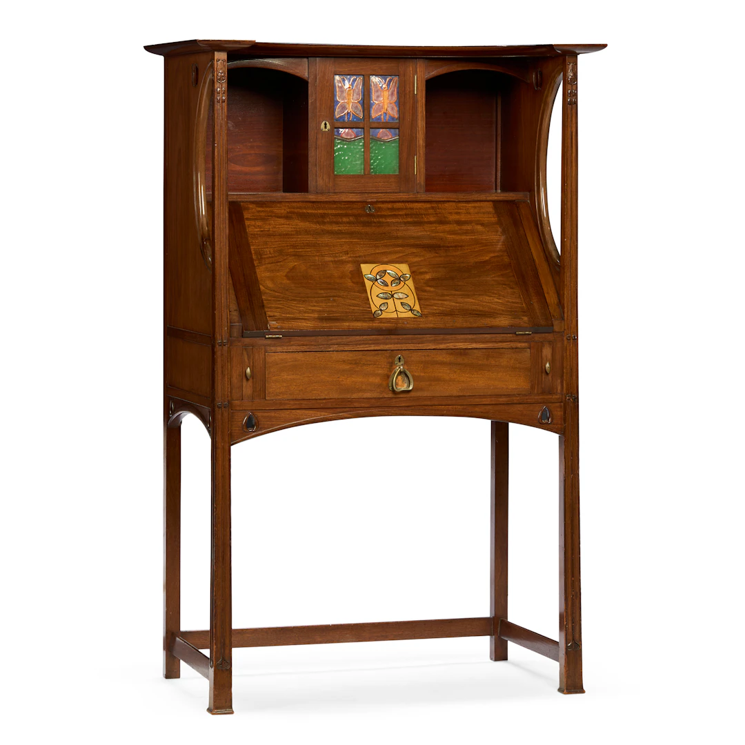 GEORGE LOGAN (1866-1939) FOR WYLIE & LOCHHEAD, GLASGOW