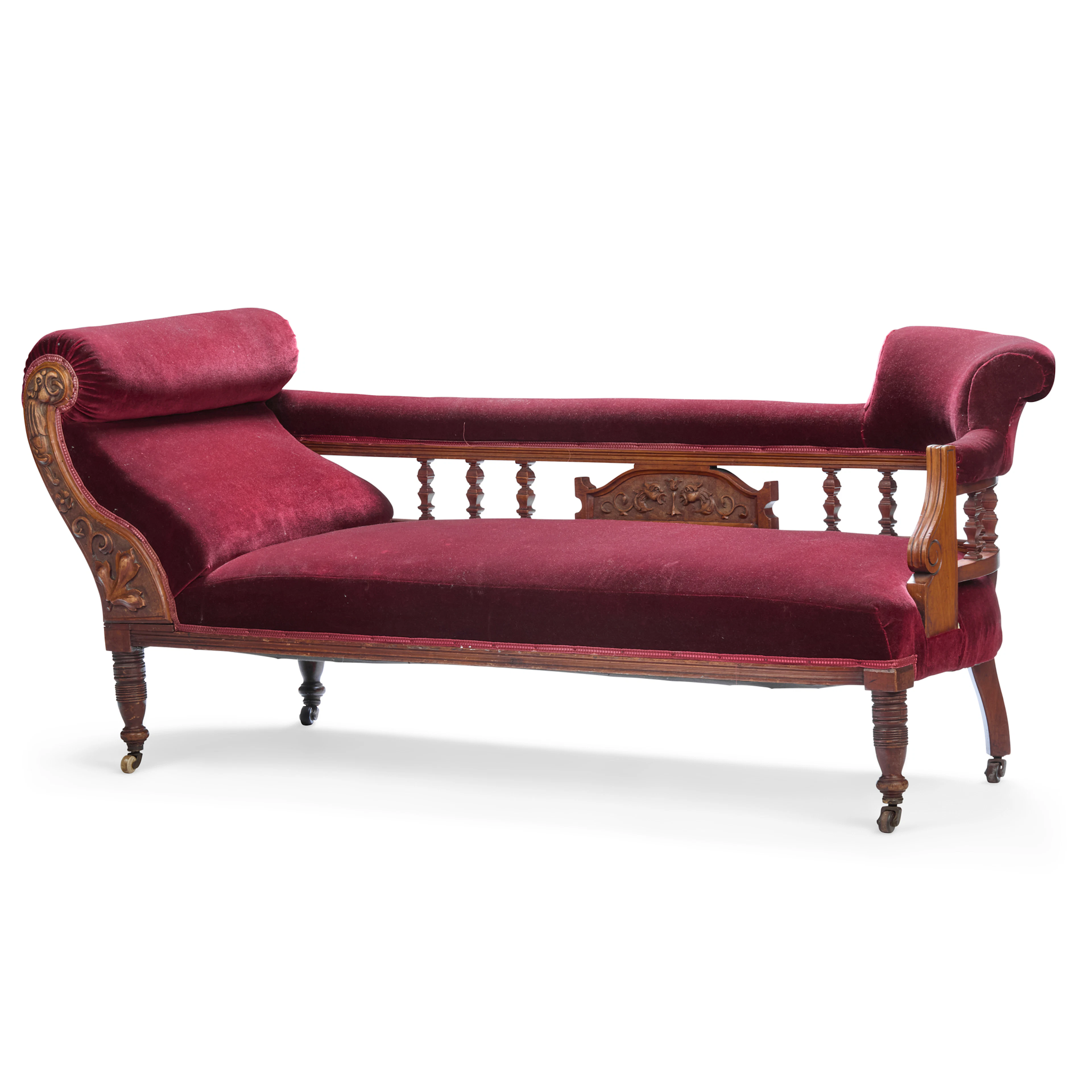 LATE VICTORIAN WALNUT SETTEE