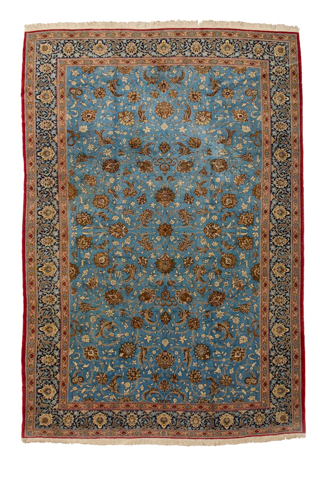 QUM CARPET