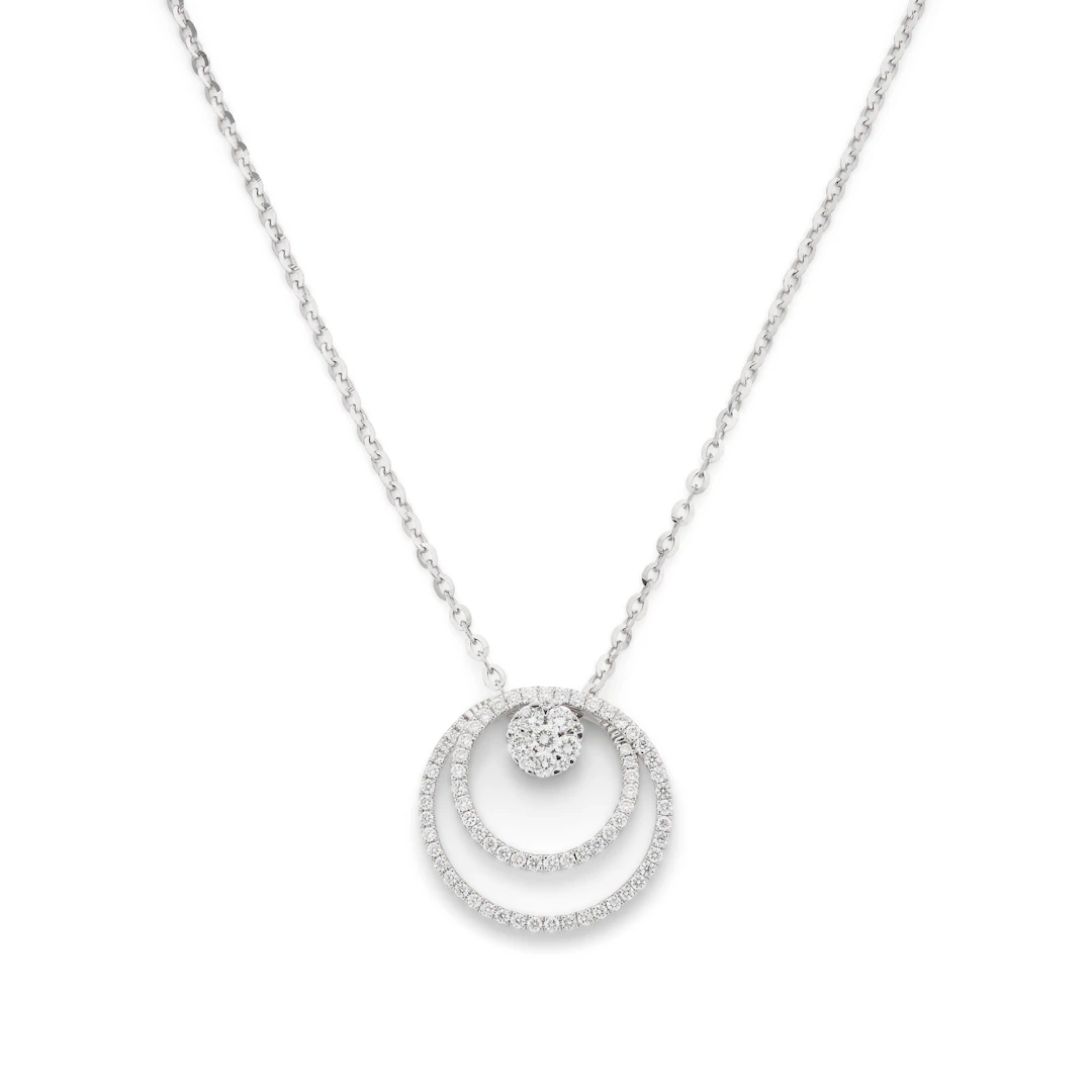 A circular diamond pendant necklace