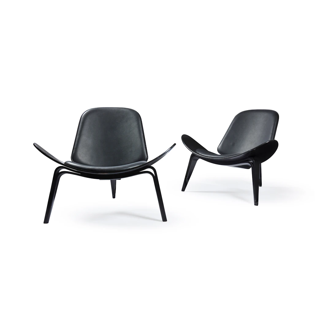 HANS WEGNER (DANISH 1914-2007) FOR CARL HANSEN & SØN