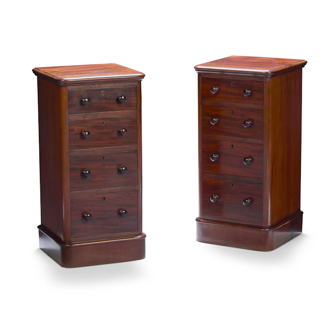 PAIR OF VICTORIAN MAHOGANY BEDSIDE CHESTS