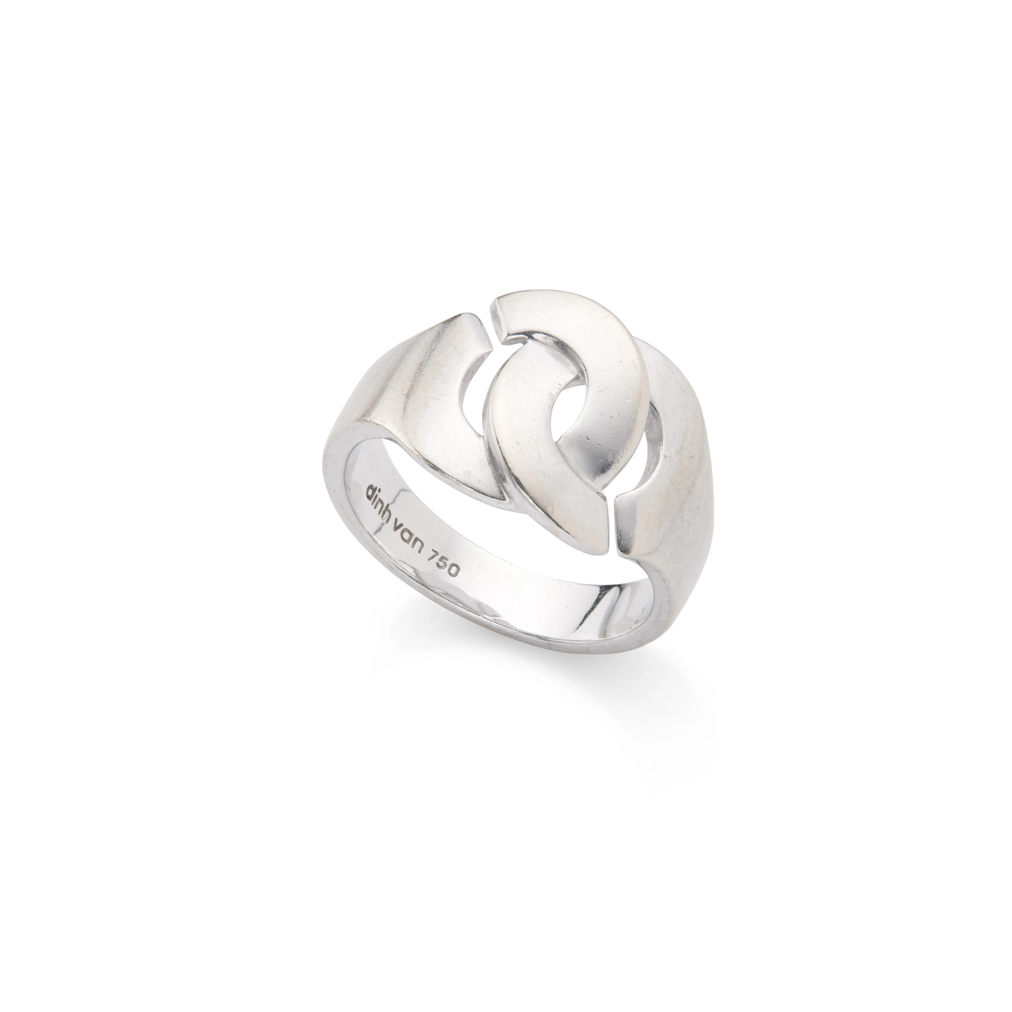 Dinh Van: A 'Menottes' ring