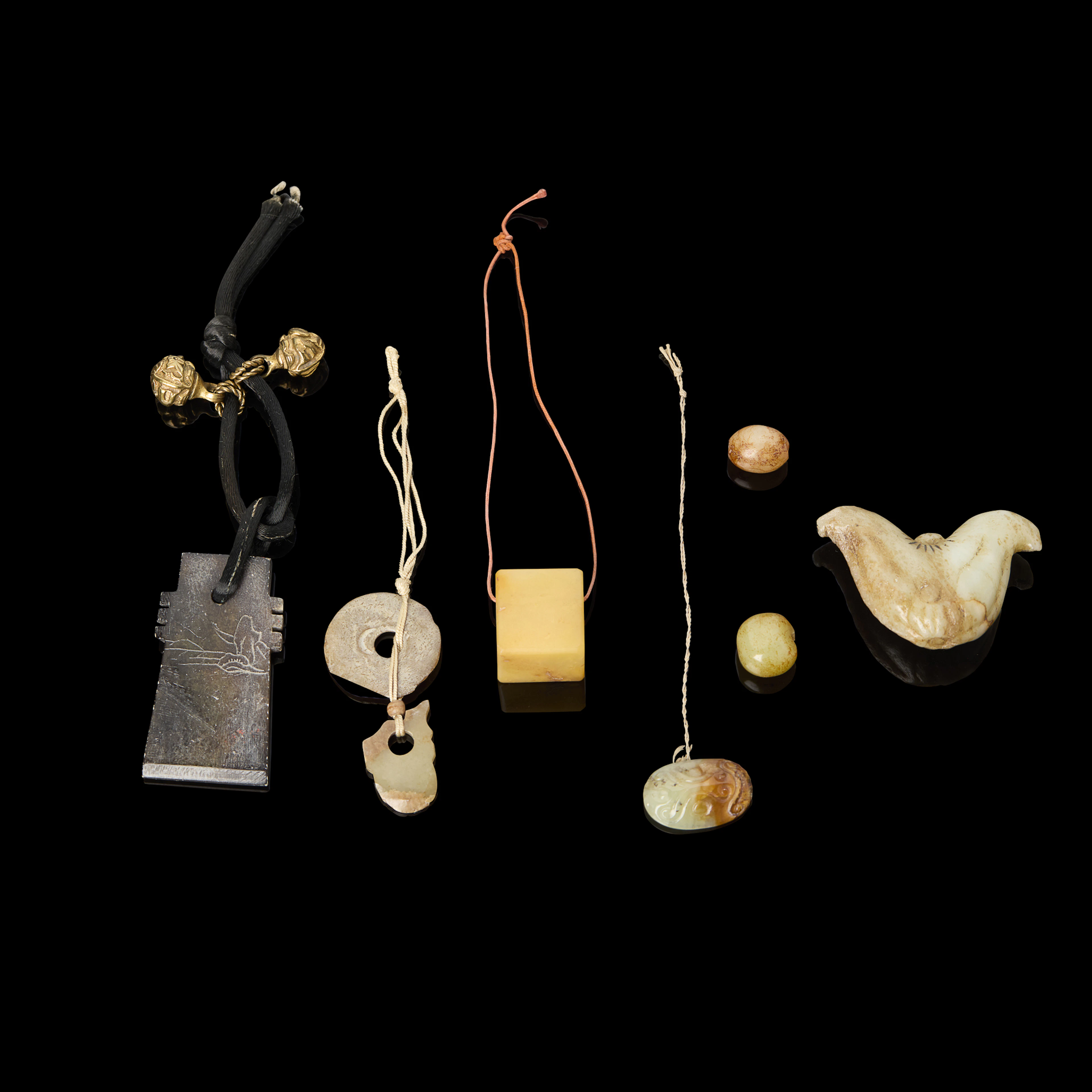 GROUP OF EIGHT CHINESE JADE AND HARDSTONE CARVINGS