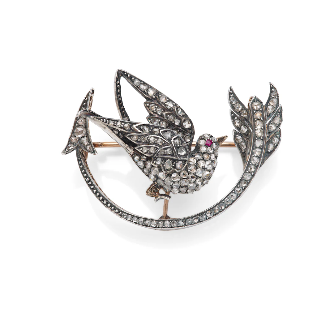 A late 19th century diamond bird brooch / pendant