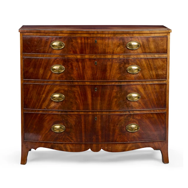 REGENCY MAHOGANY BOWFRONT CHEST OF DRAWERS