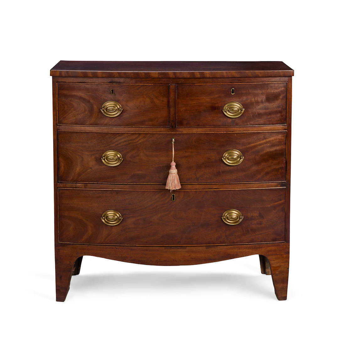 REGENCY MAHOGANY BOWFRONT CHEST OF DRAWERS