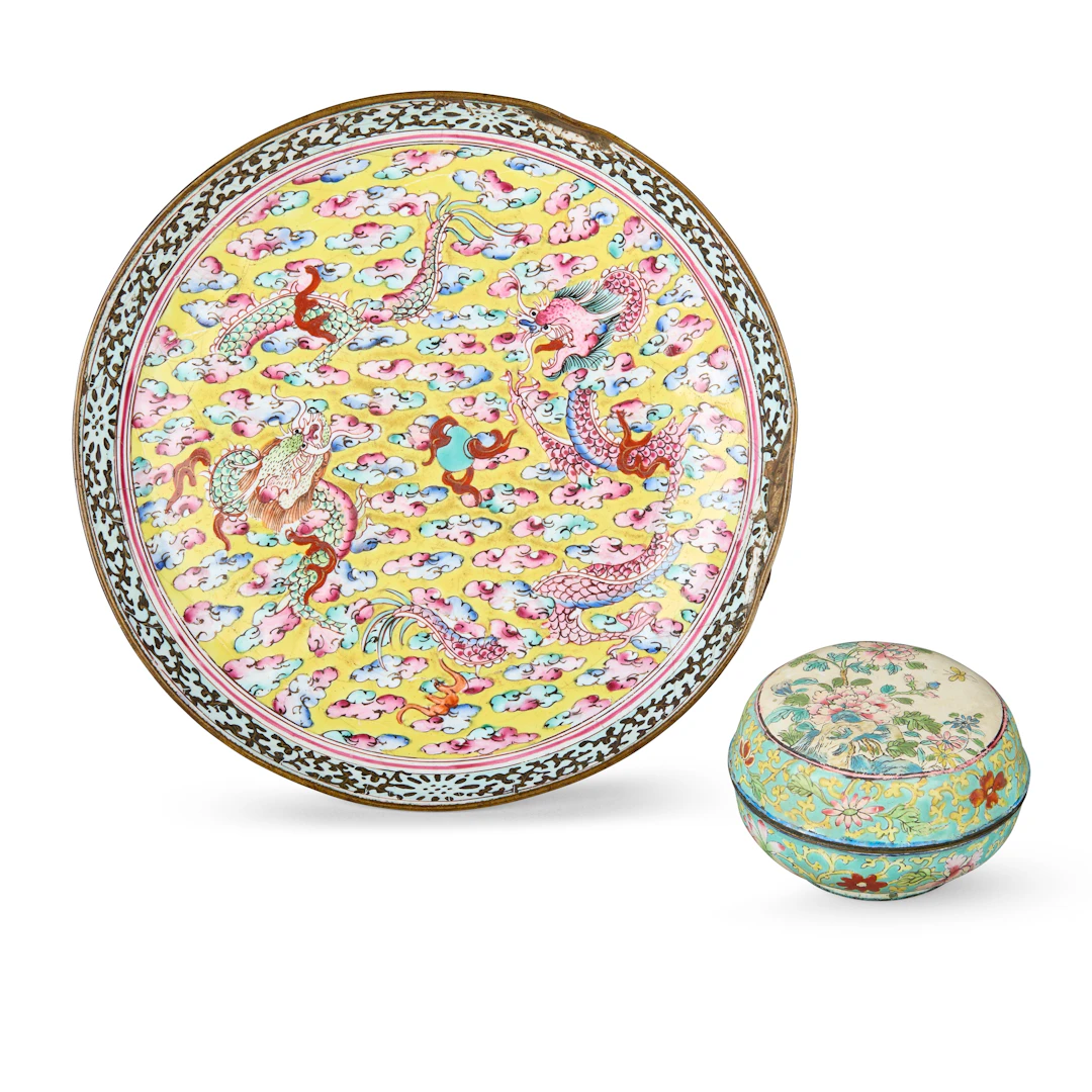 [PRIVATE COLLECTION, LONDON] CHINESE PAINTED ENAMEL 'DRAOGN' DISH