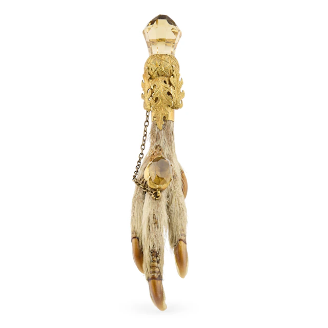 INVERNESS – A GOLD MOUNTED GROUSE CLAW BROOCH