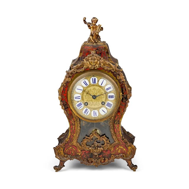 FRENCH RED TORTOISESHELL AND CUT BRASS BOULLE MARQUETRY MANTEL CLOCK