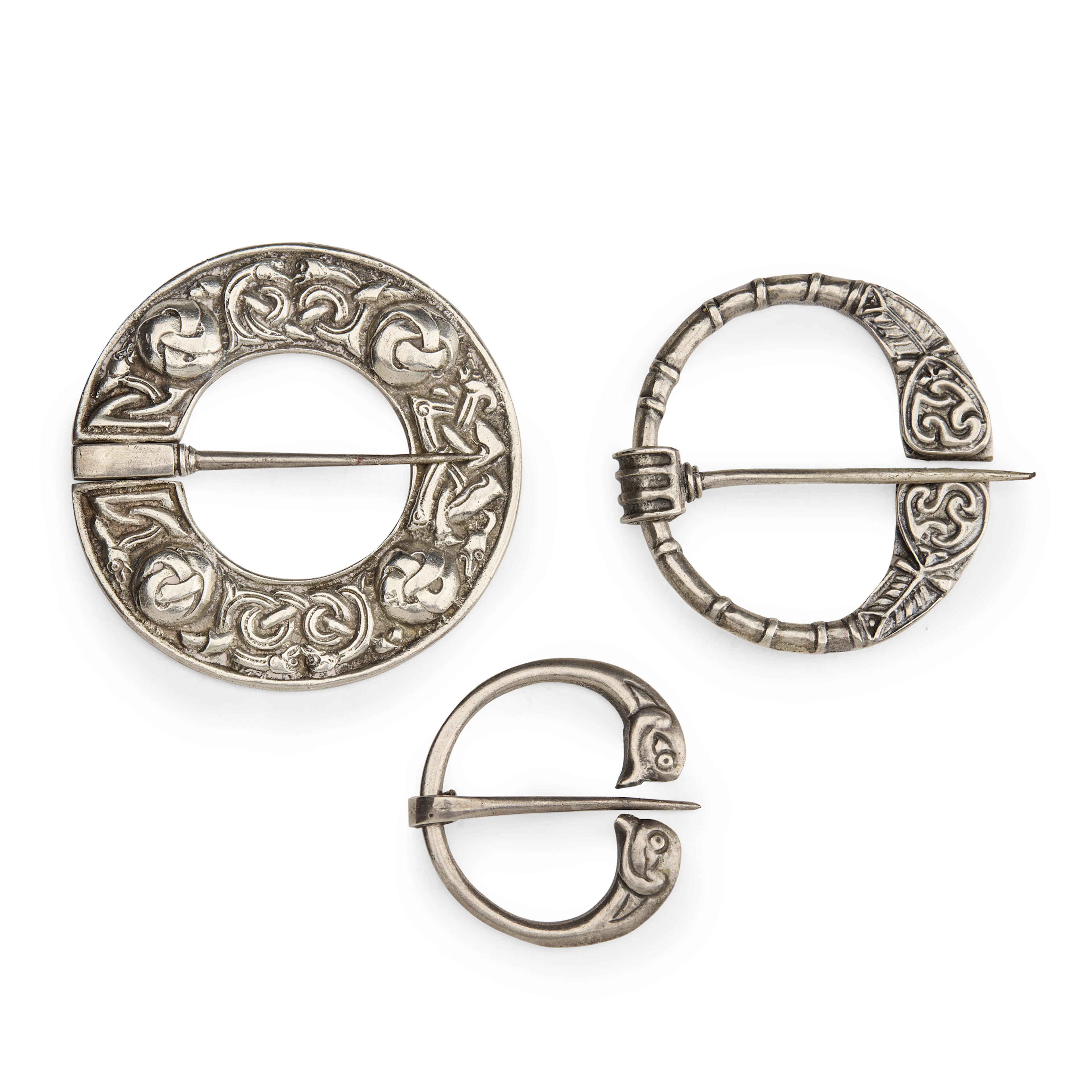 IONA - A COLLECTION OF SCOTTISH PROVINCIAL BROOCHES