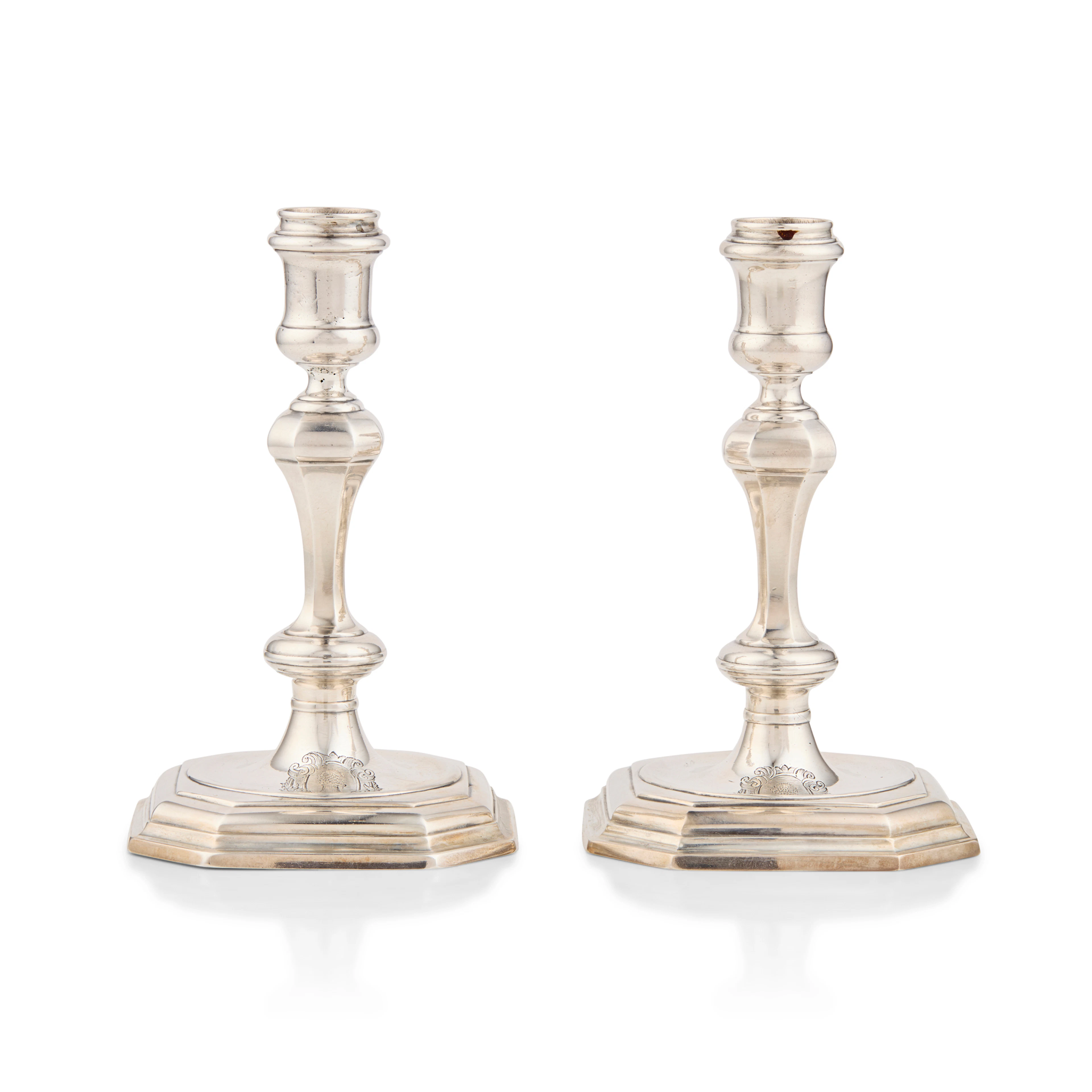 PAIR OF GEORGE I BRITANNIA STANDARD SILVER CAST CANDLESTICKS