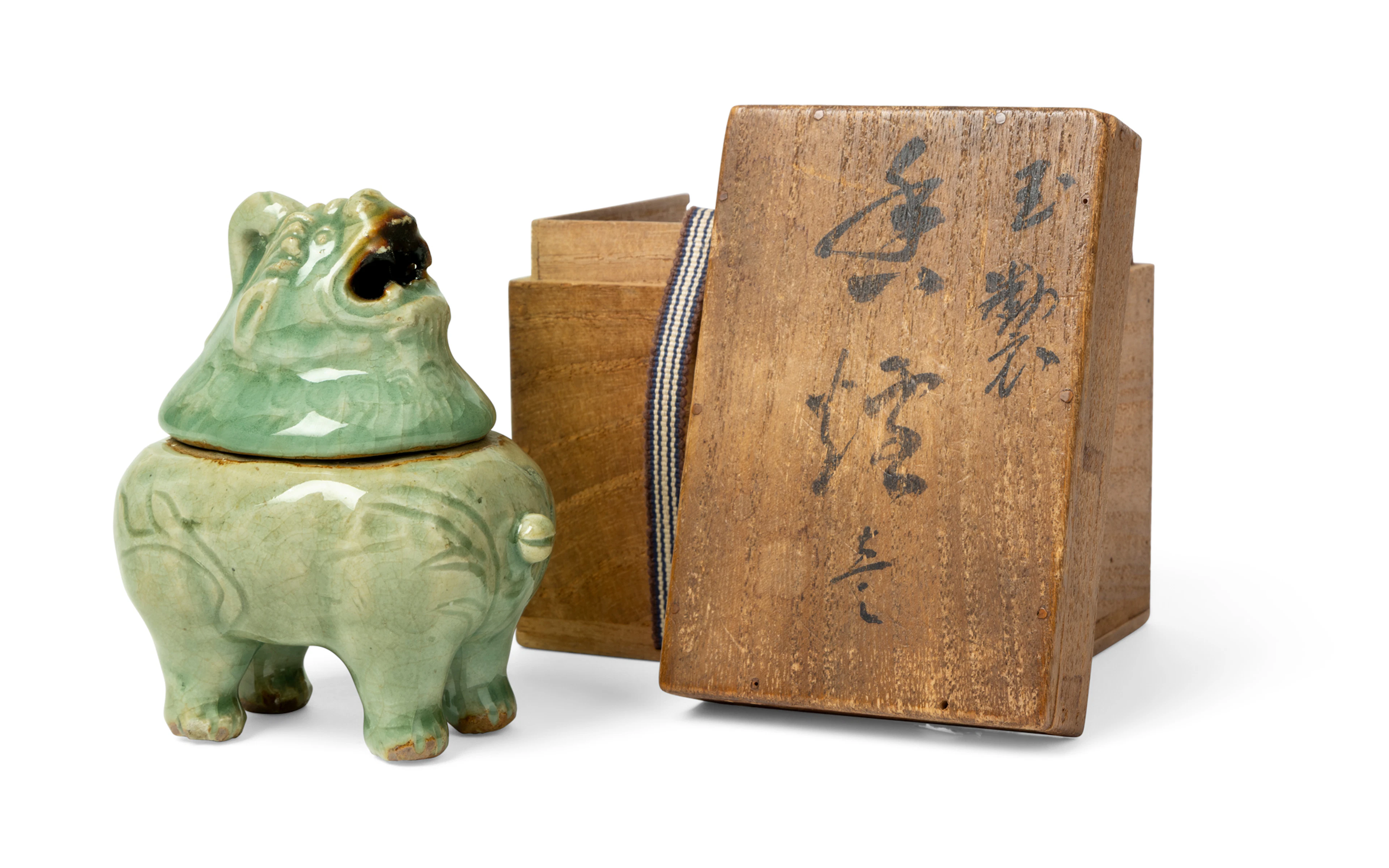 [INCENSE CULTURE] CHINESE LONGQUAN CELADON-GLAZED 'LUDUAN' CENSER AND COVER
