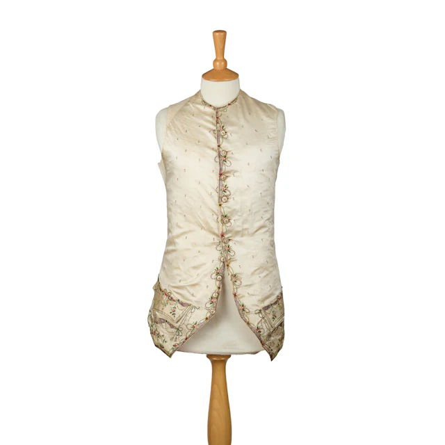 LATE GEORGE III SILK EMBROIDERED GENTLEMAN'S WAISTCOAT