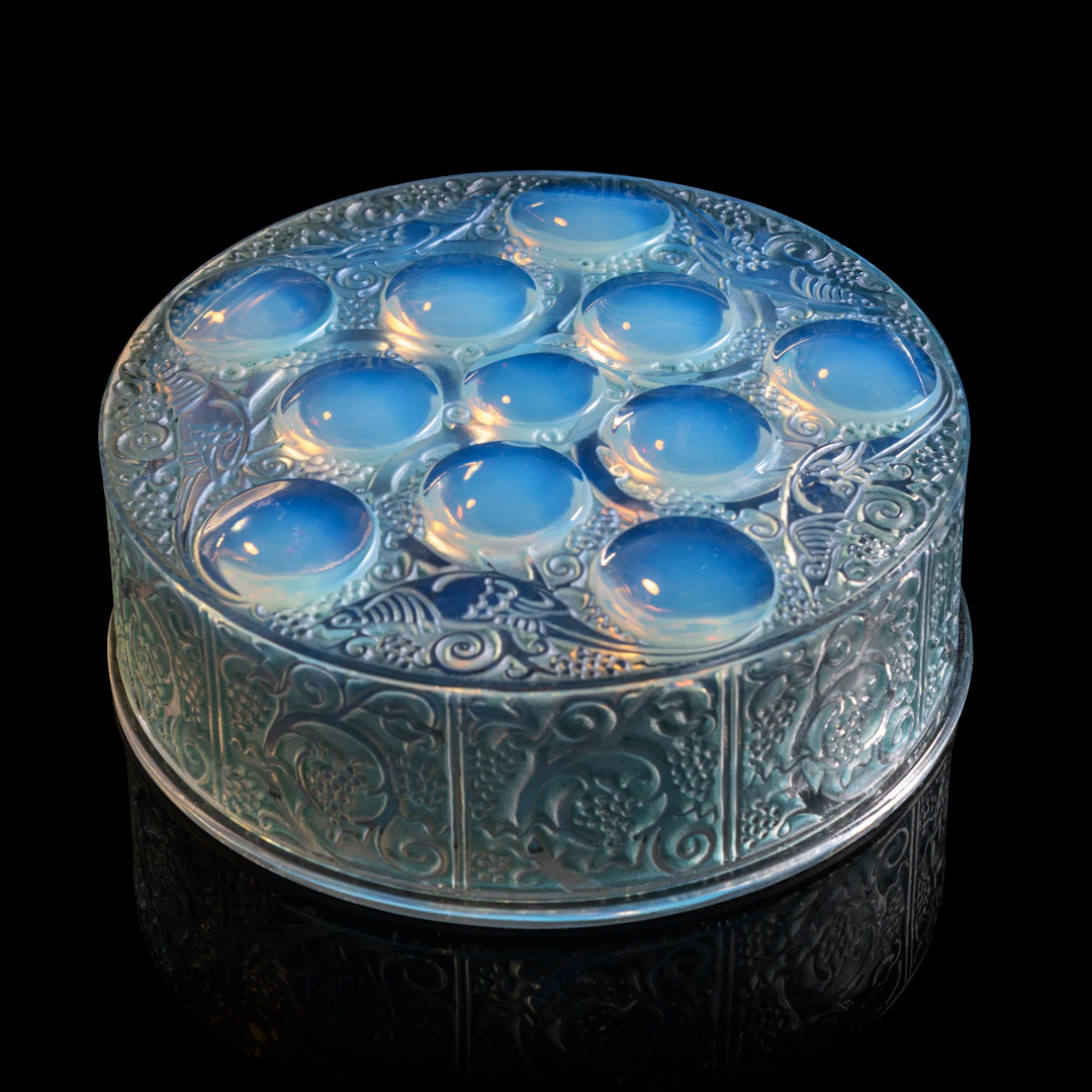 RENÉ LALIQUE (1860-1945)