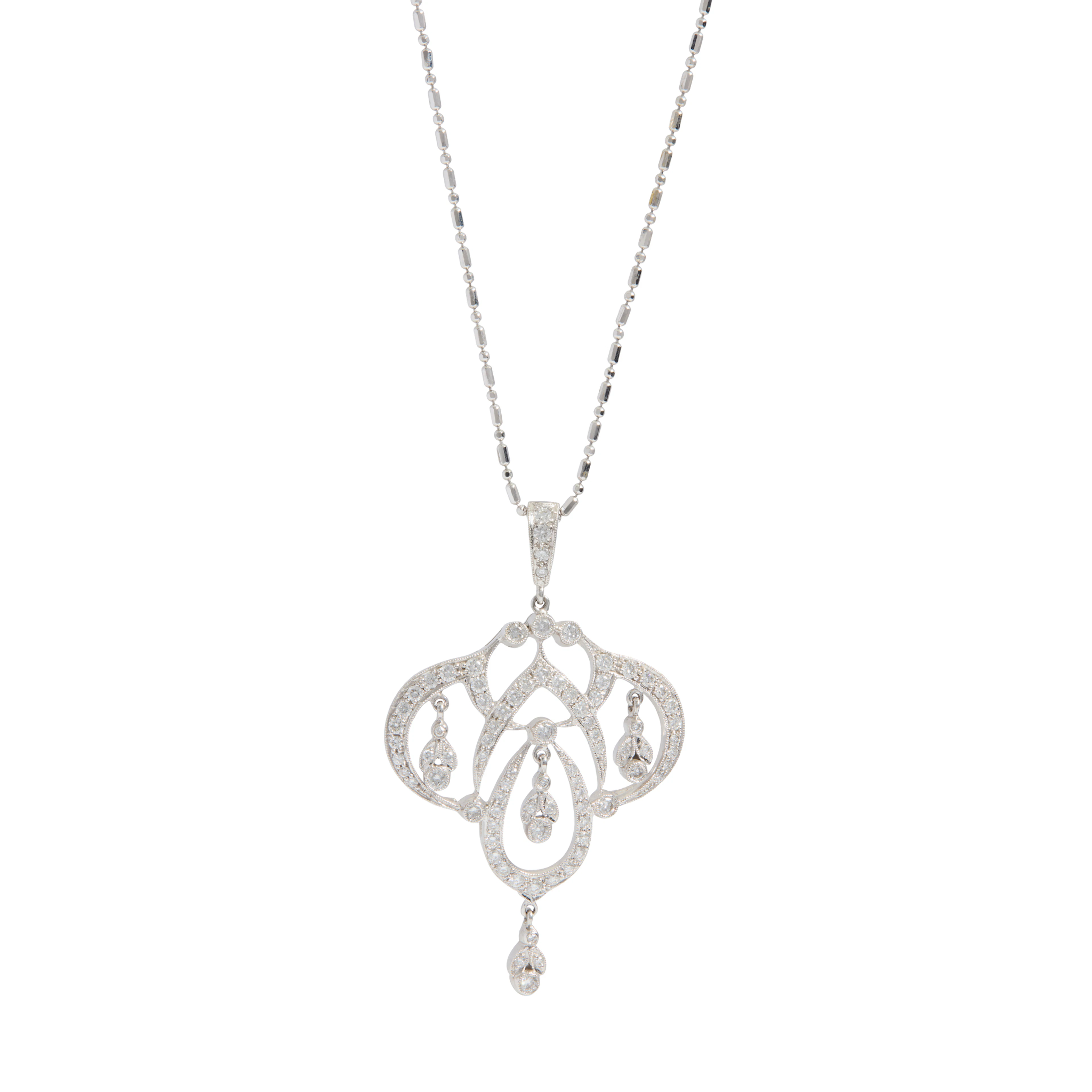 An 18ct gold diamond pendant necklace