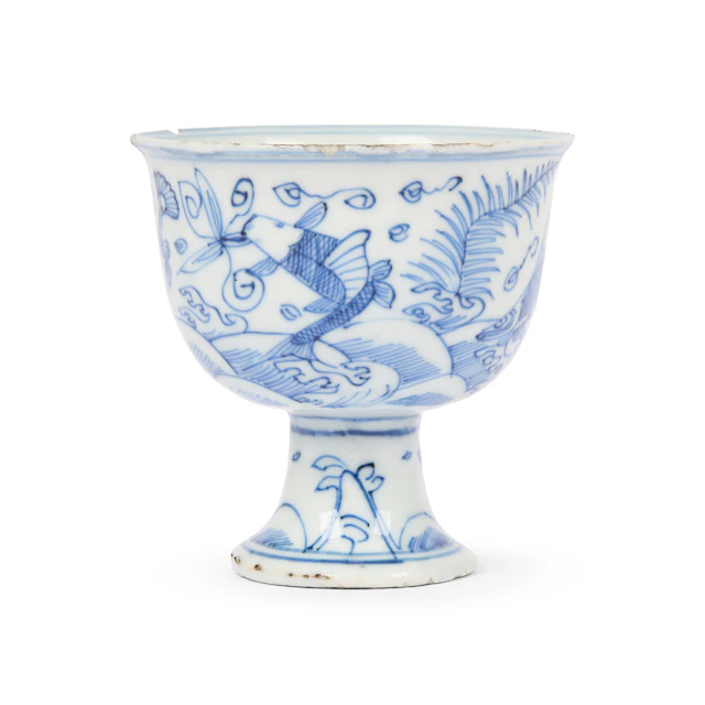 [DRINKING CULTURE] CHINESE BLUE AND WHITE 'FISH' STEM CUP
