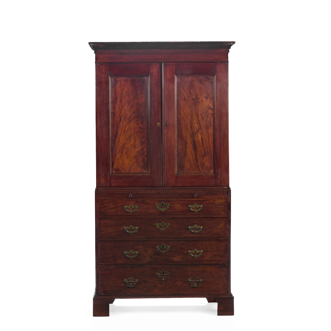 LATE GEORGE III MAHOGANY DWARF LINEN PRESS