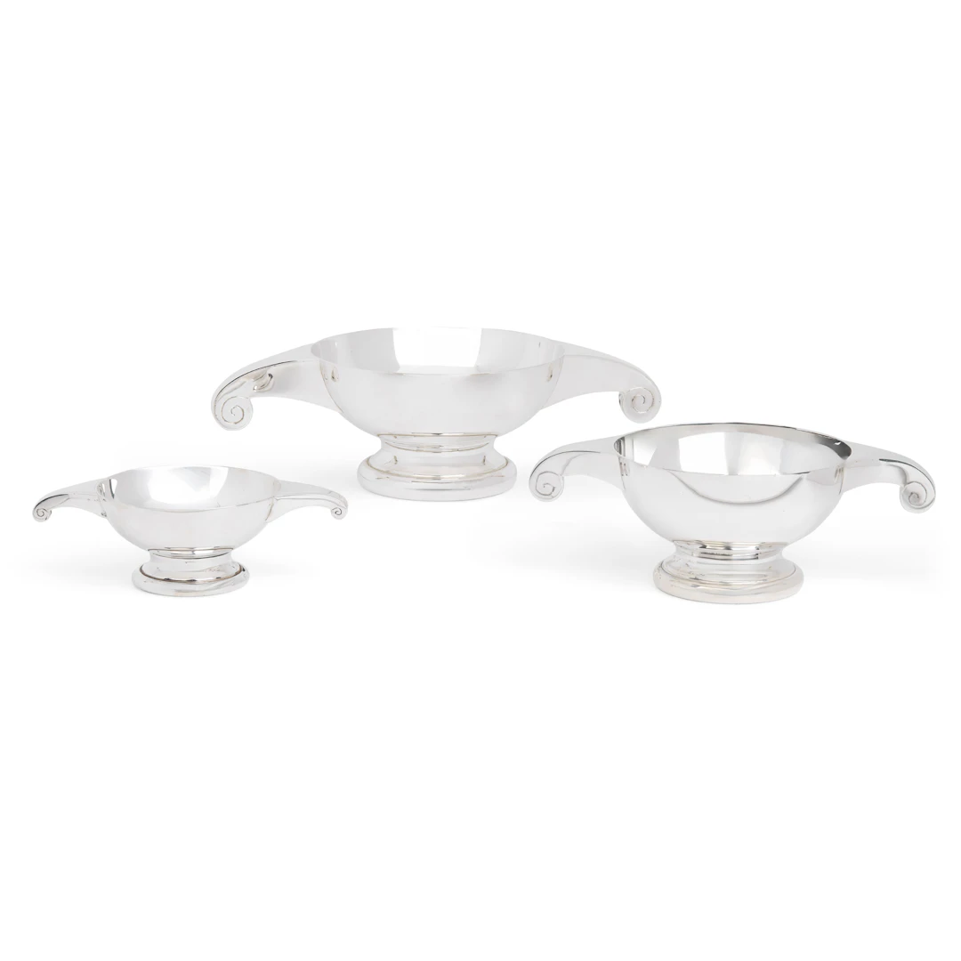 MATCHED SET OF THREE CONTEMPORARY SILVER GRADUATED SCROLL QUAICHS