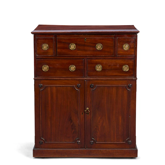 GEORGE III MAHOGANY WASHSTAND