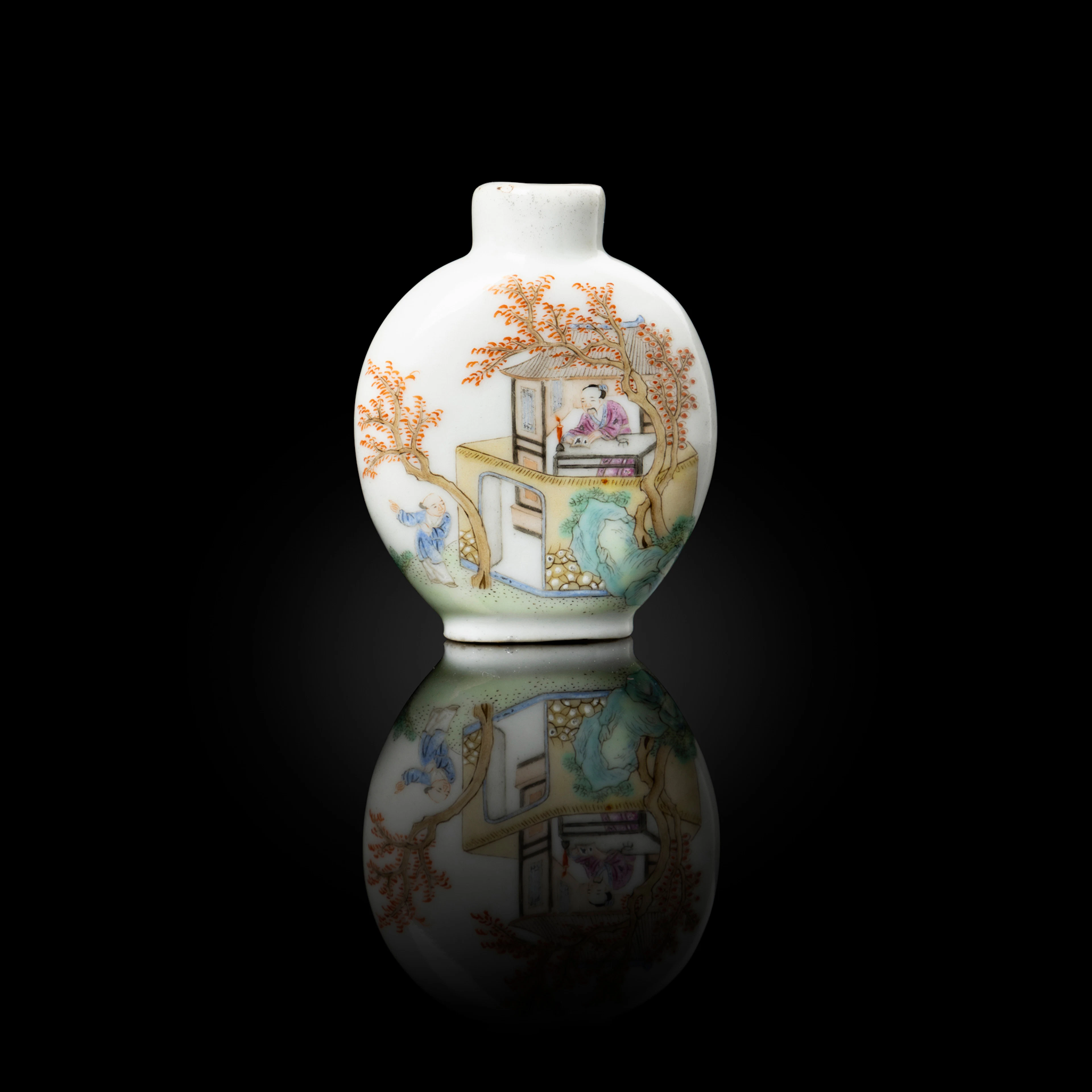 CHINESE FAMILLE ROSE 'SCHOLAR' SNUFF BOTTLE