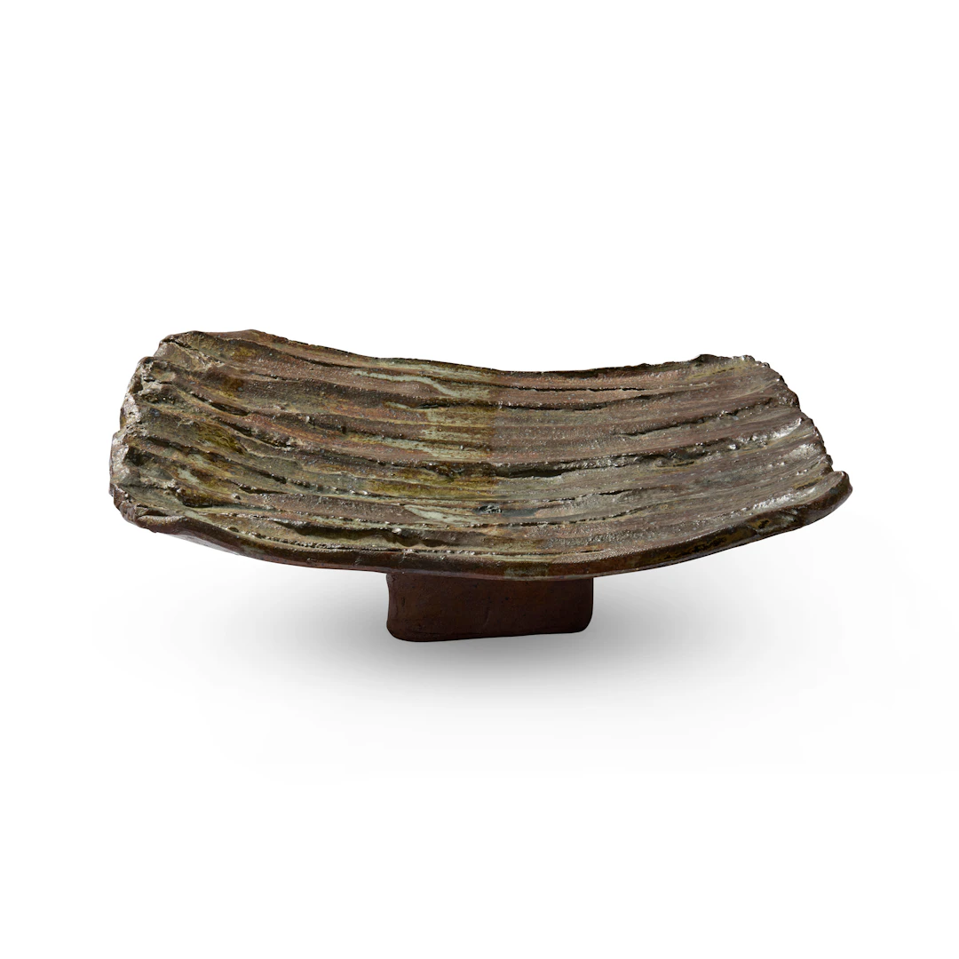 JANET LEACH (AMERICAN/BRITISH 1918-1997) AT LEACH POTTERY