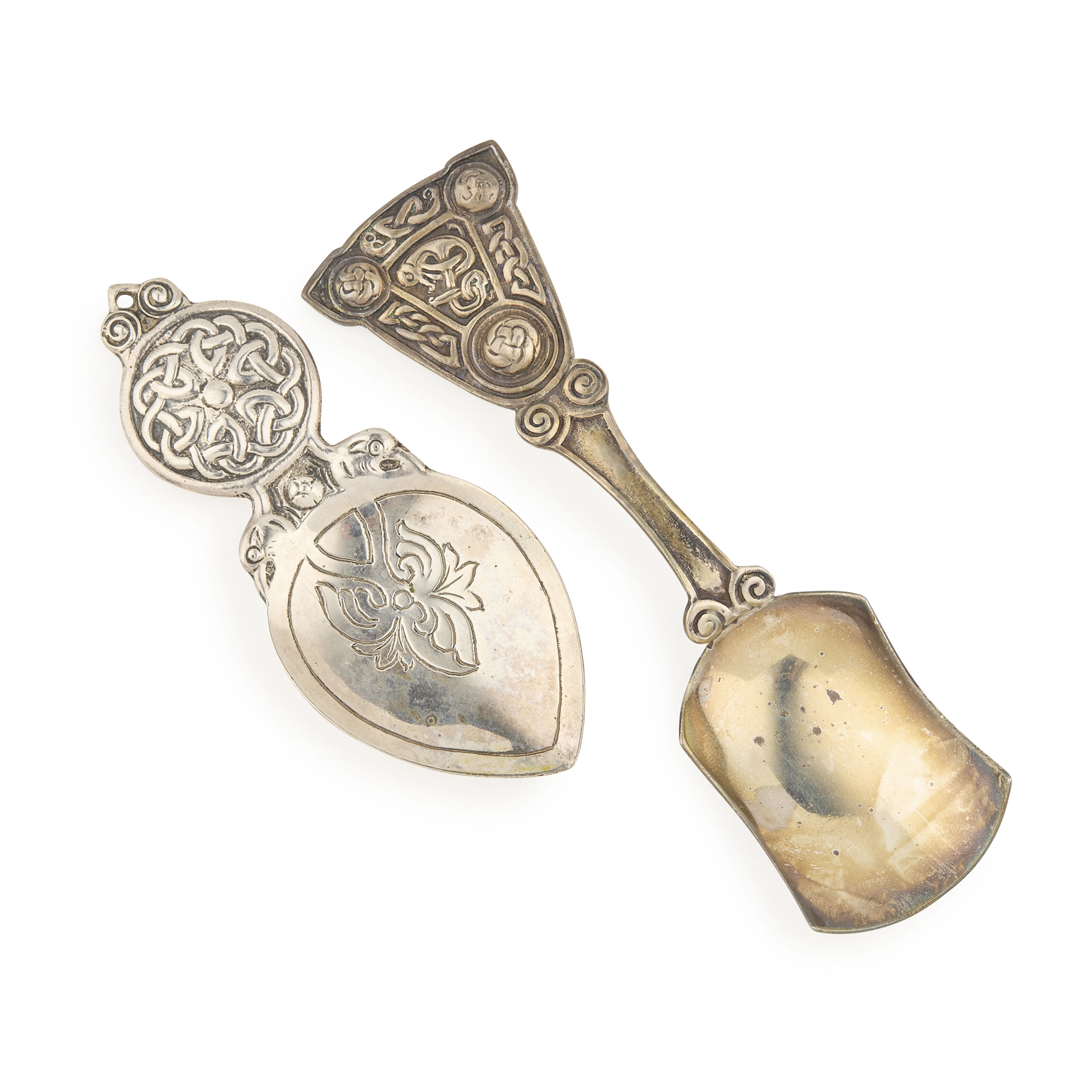 IONA - A SCOTTISH PROVINCIAL CADDY SPOON