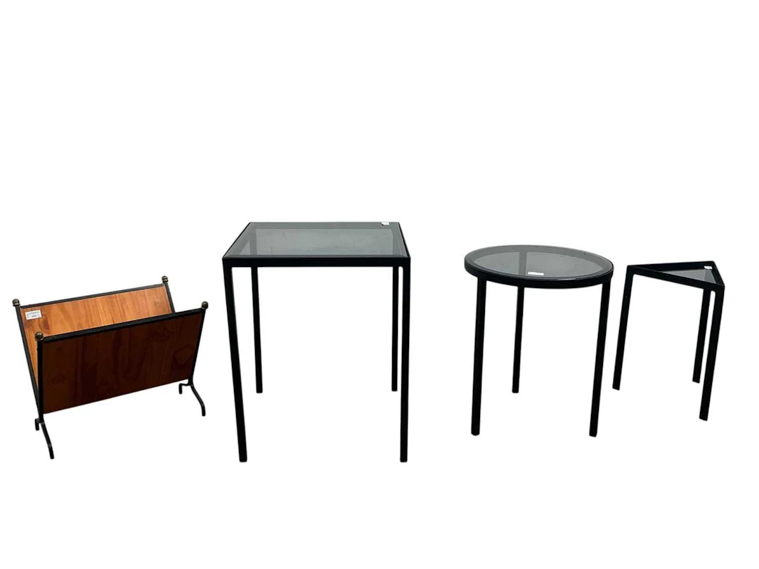 GROUP OF OCCASIONAL FURNITURE EARLY 21ST CENTURY
