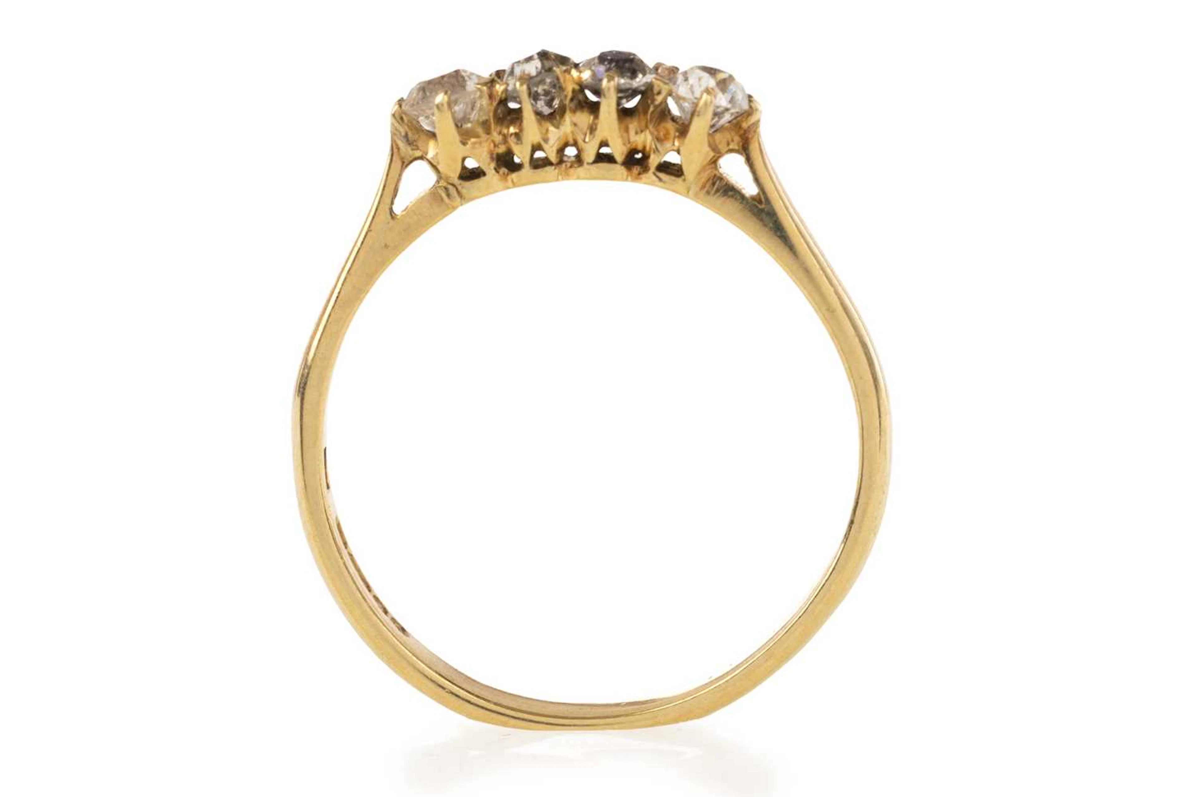 DIAMOND FOUR STONE RING LATE 20TH CENTURY