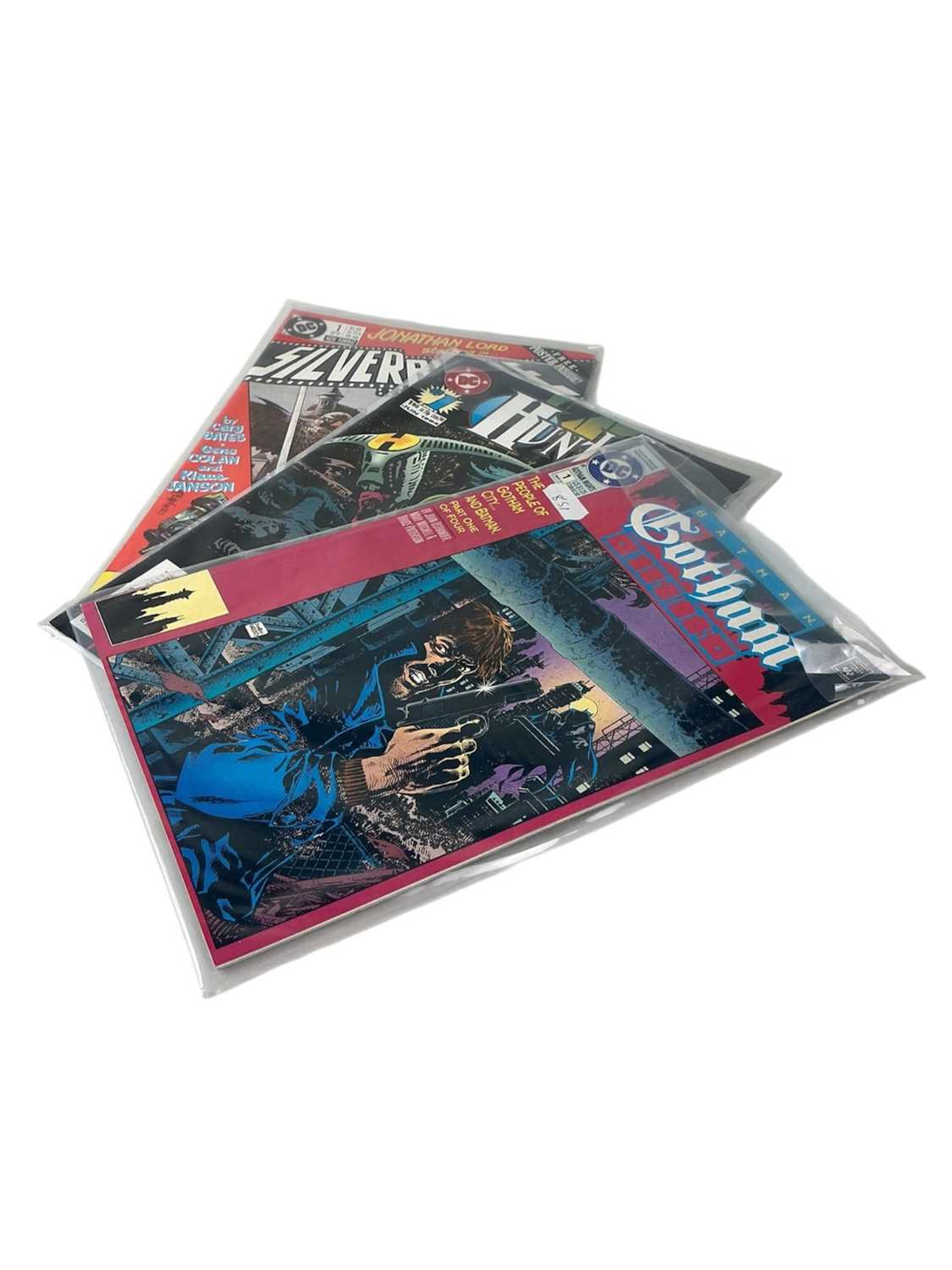 DC COMICS, LARGE COLLECTION OF SUPERMAN, ACTION COMICS AND OTHER DC
