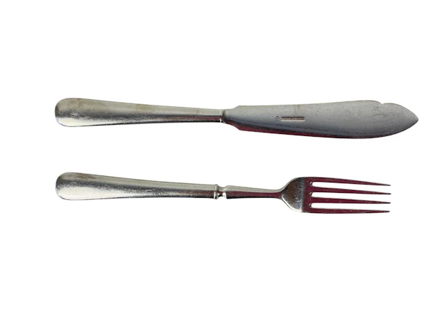 COLLECTION OF SILVER PLATED FLATWARE MID/LATE 20TH CENTURY
