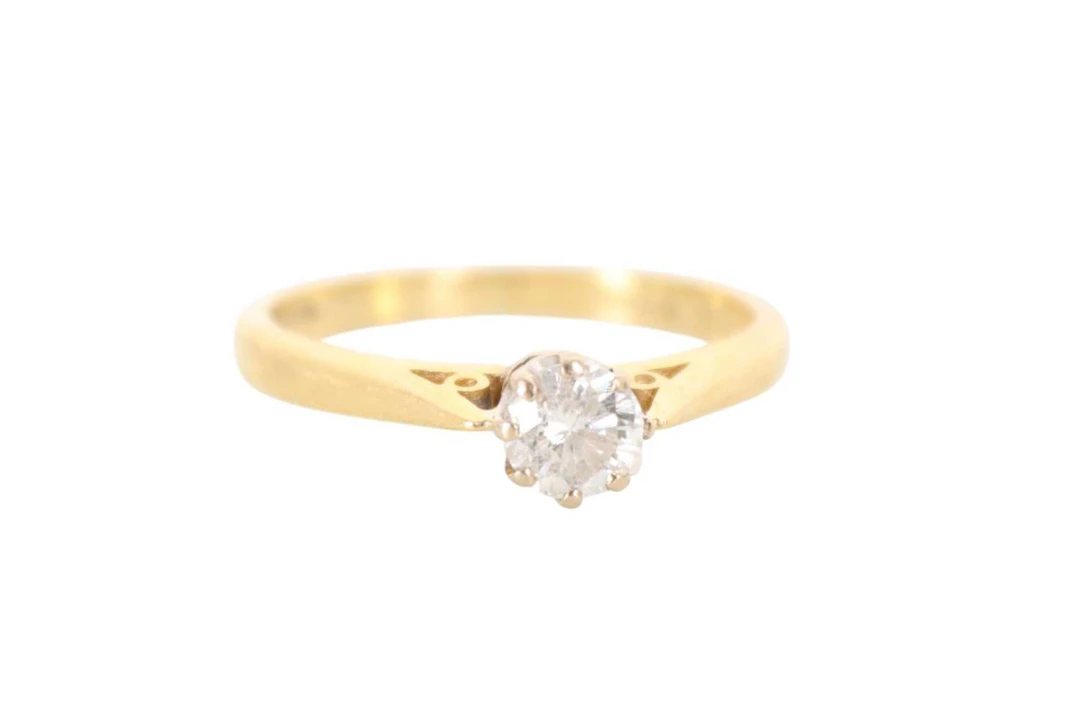DIAMOND SOLITAIRE RING LATE 20TH CENTURY