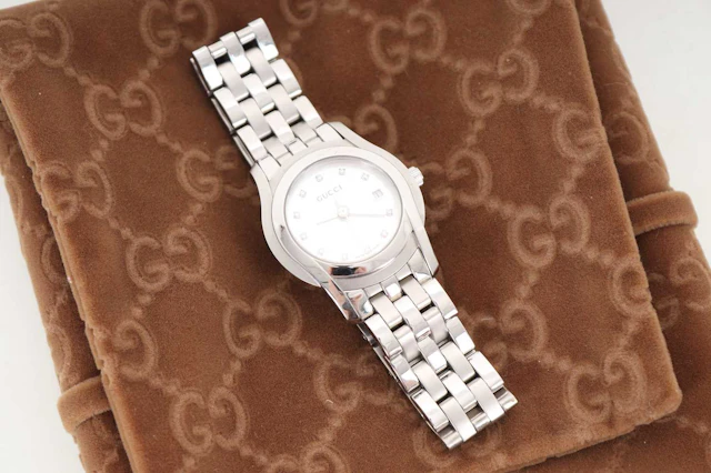GUCCI STAINLESS STEEL QUARTZ WRIST WATCH