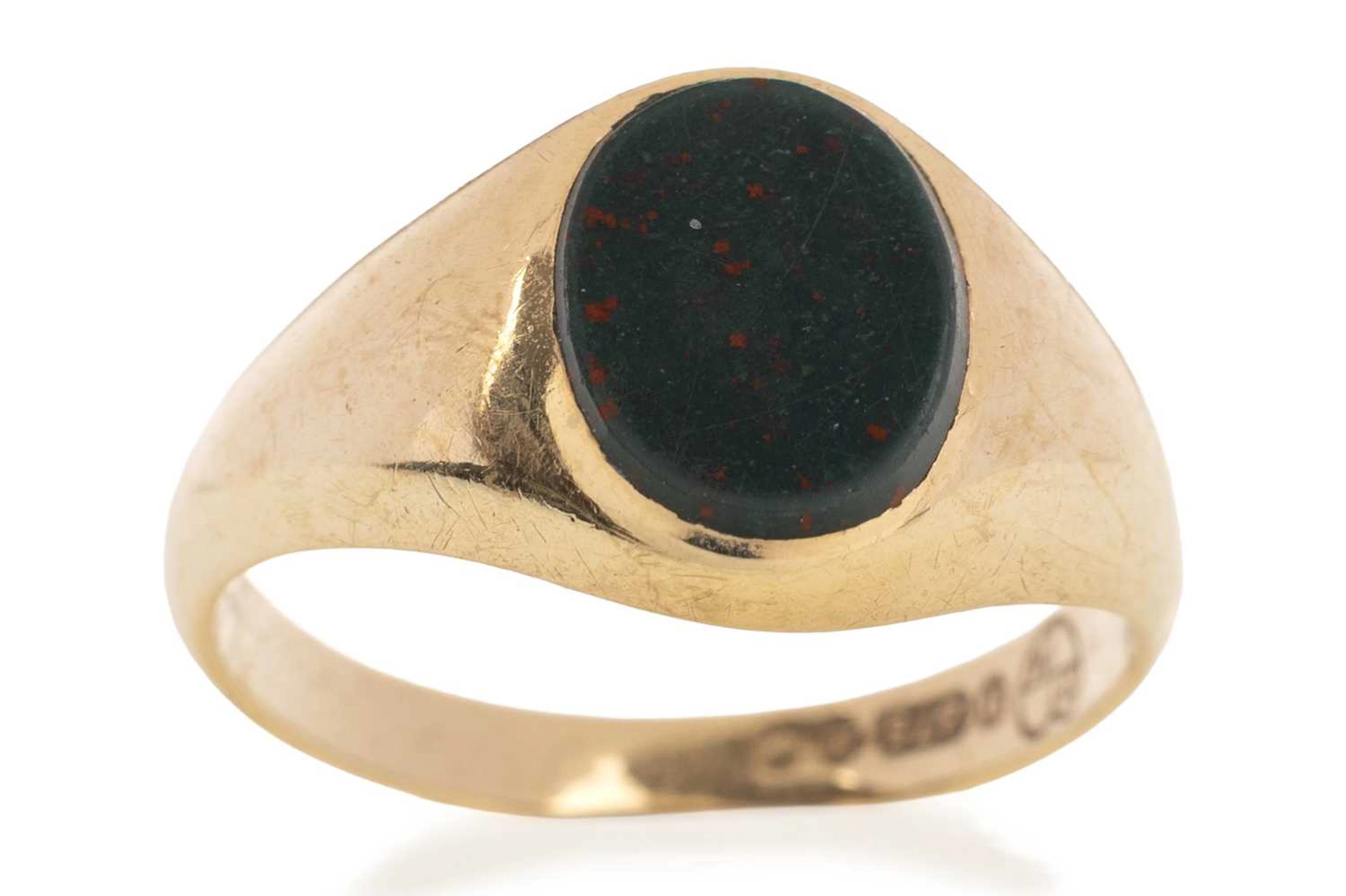 GOLD SIGNET RING MID 20TH CENTURY