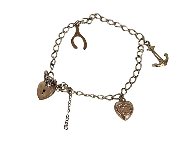 GOLD HEART SHAPED PADLOCK CLASP MID 20TH CENTURY