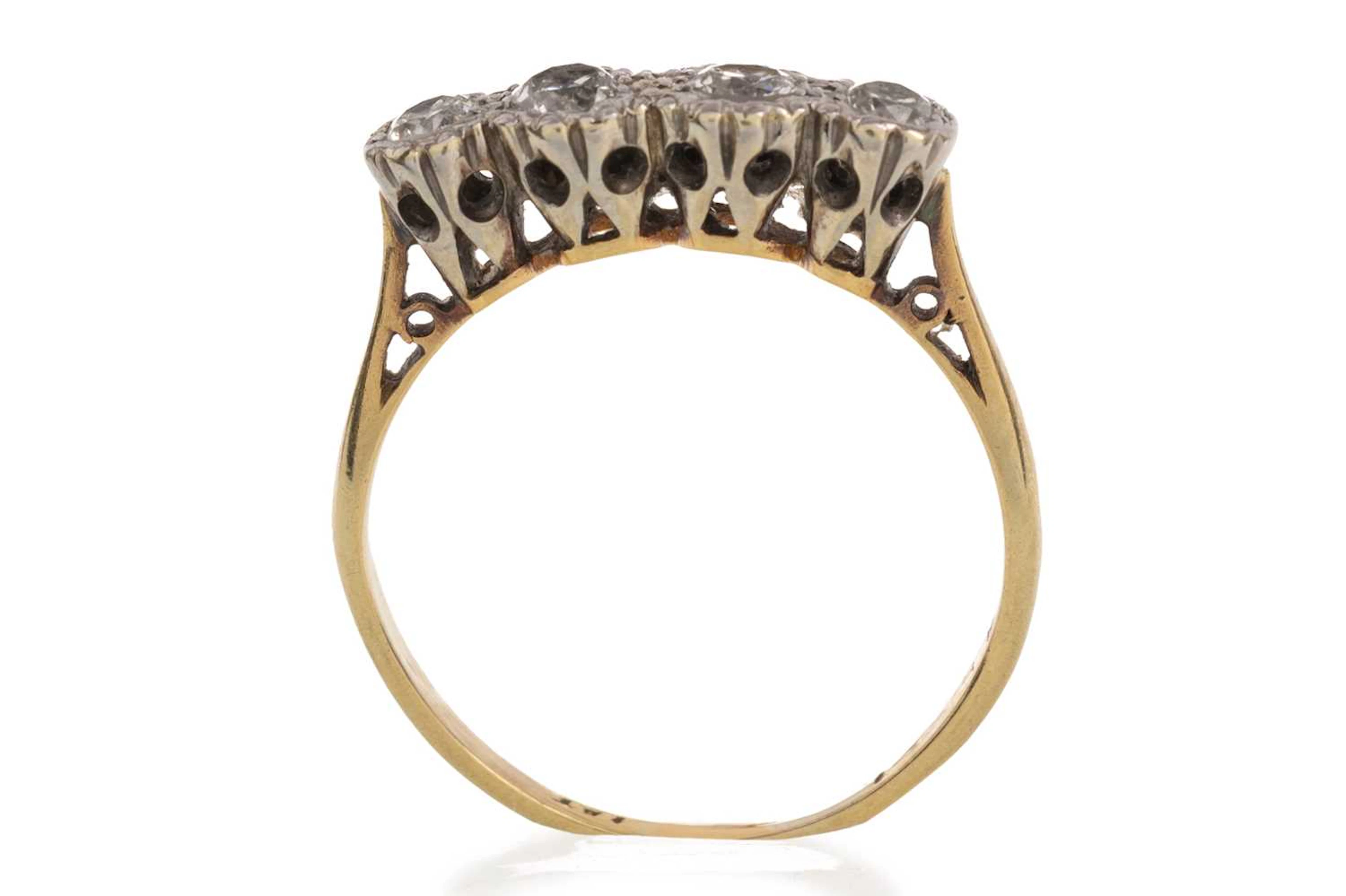 DIAMOND FOUR STONE RING LATE 20TH CENTURY