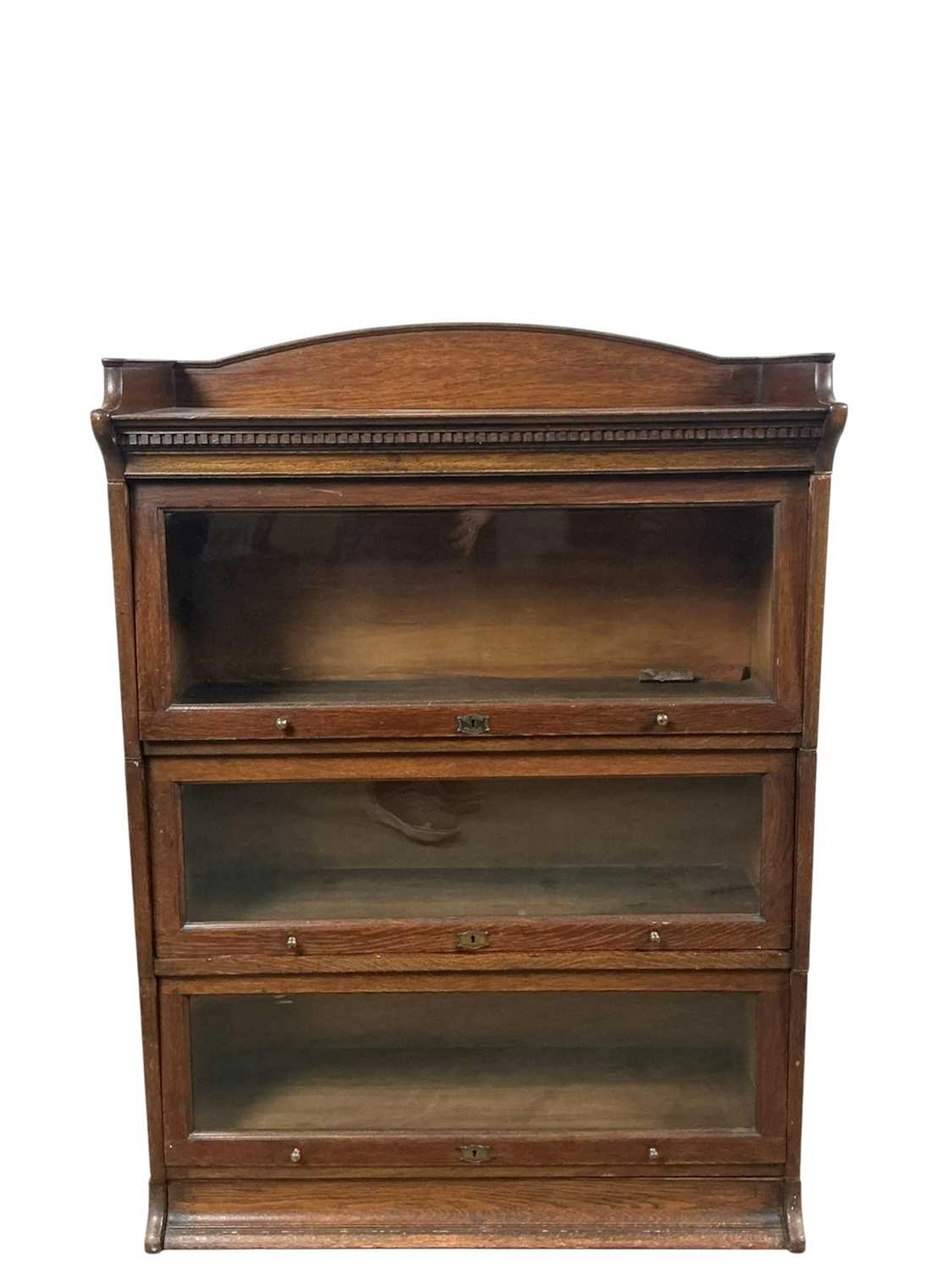 LEBUS OAK THREE SECTION BOOKCASE