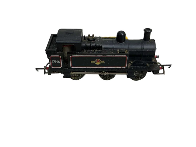 COLLECTION OF TRI-ANG RAILWAY MID 20TH CENTURY