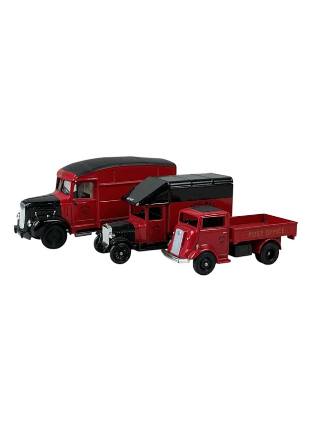 GROUP OF DIECAST MODEL VEHICLES EARLY 21ST CENTURY