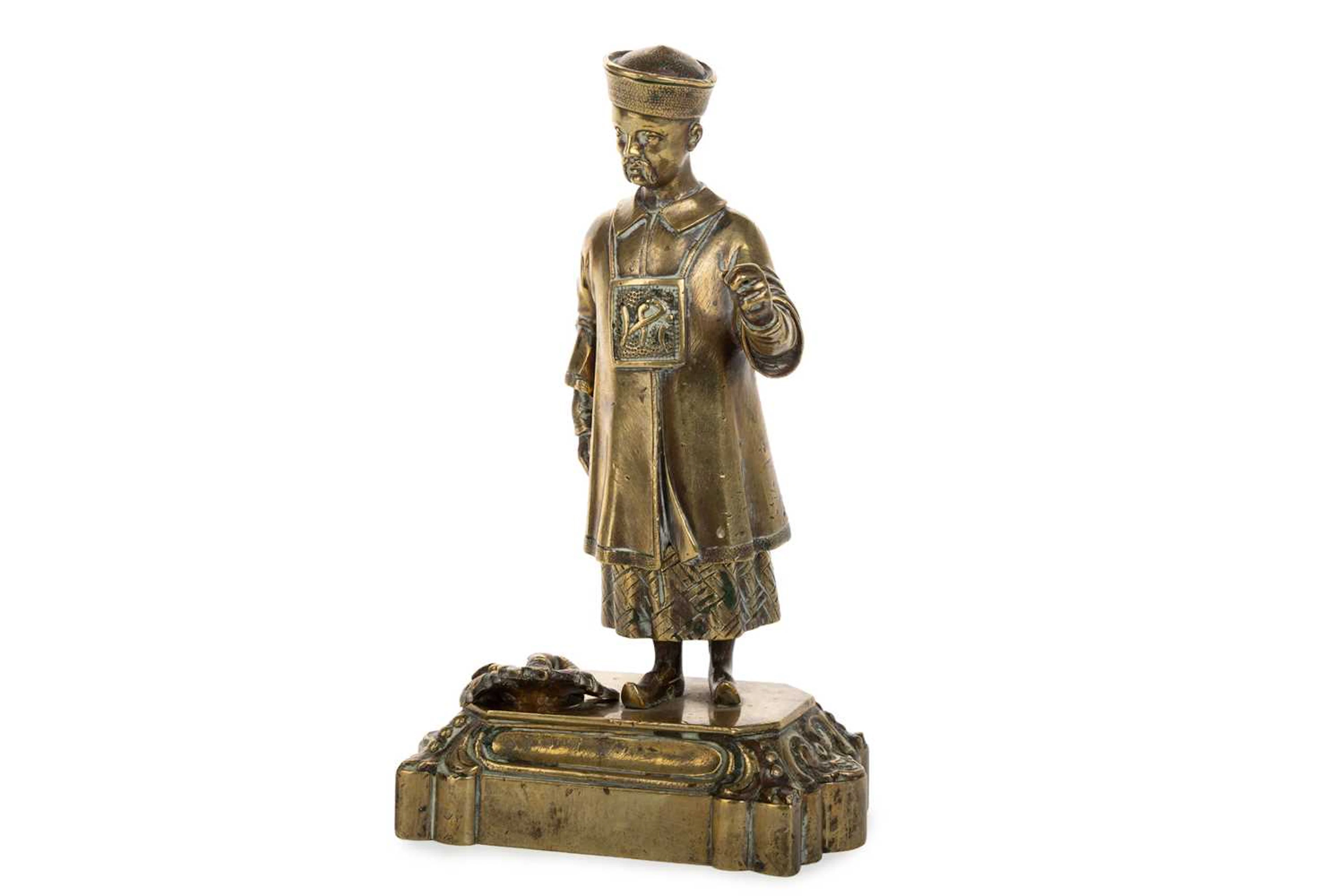 CHINESE BRASS FIGURAL PEN/BRUSH STAND EARLY 20TH CENTURY