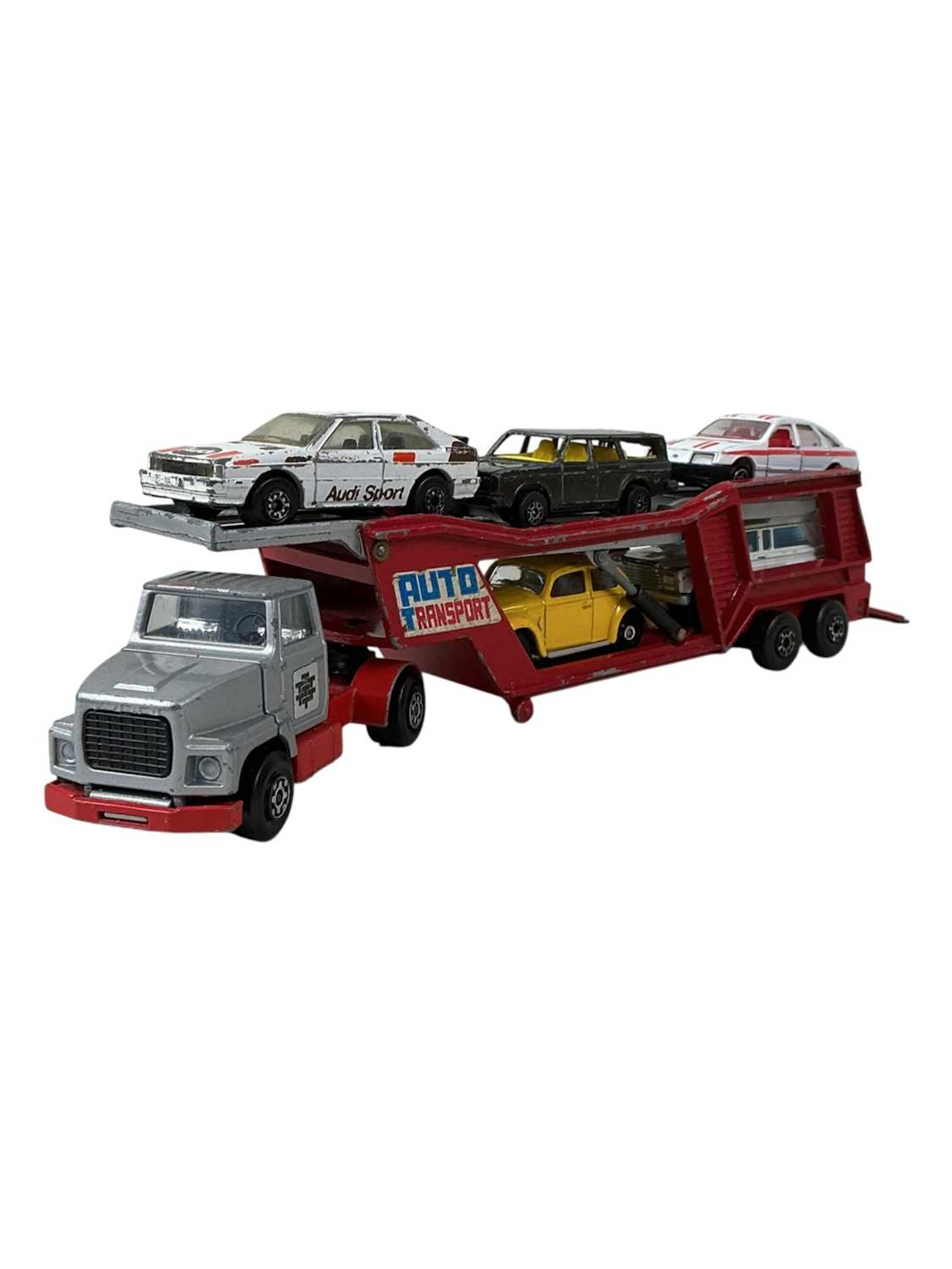 GROUP OF DIECAST MODEL VEHICLES LATE 20TH/EARLY 21ST CENTURY