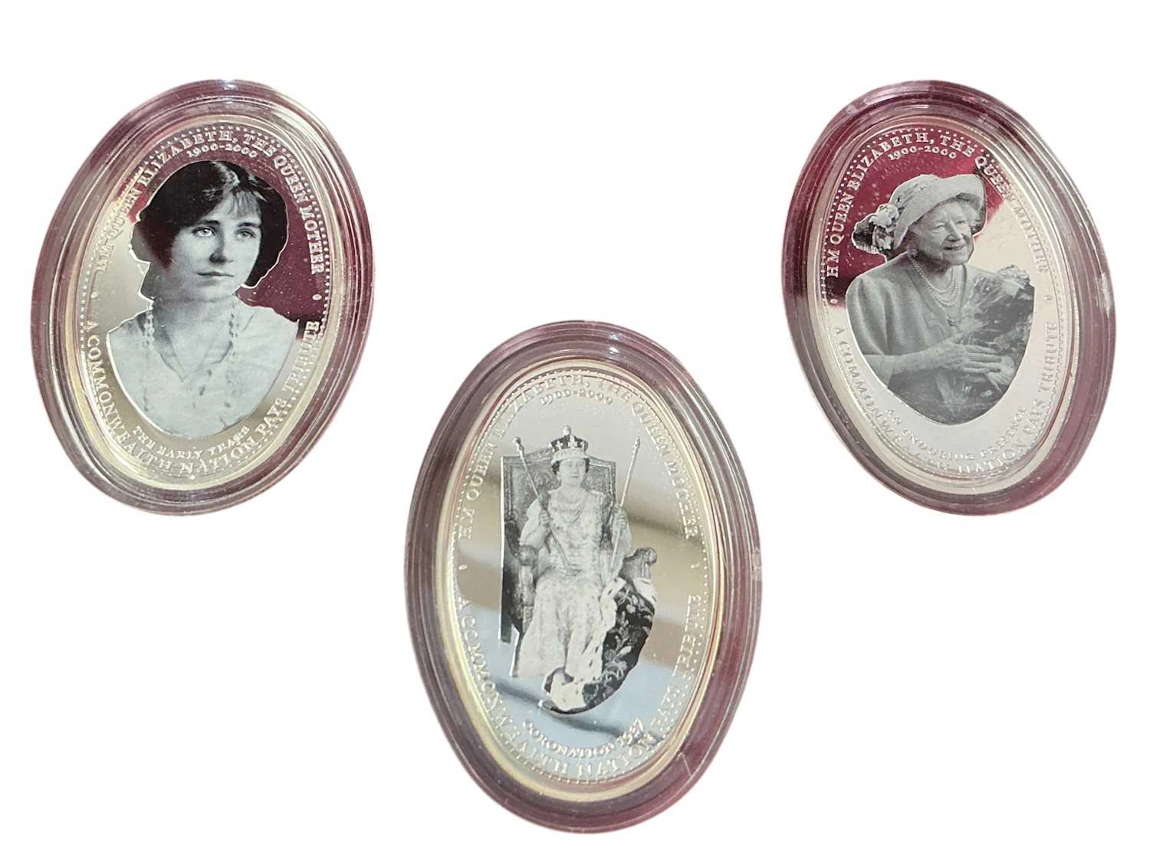 BANK OF ZAMBIA THE QUEEN MOTHER OVAL COIN COLLECTION 2000