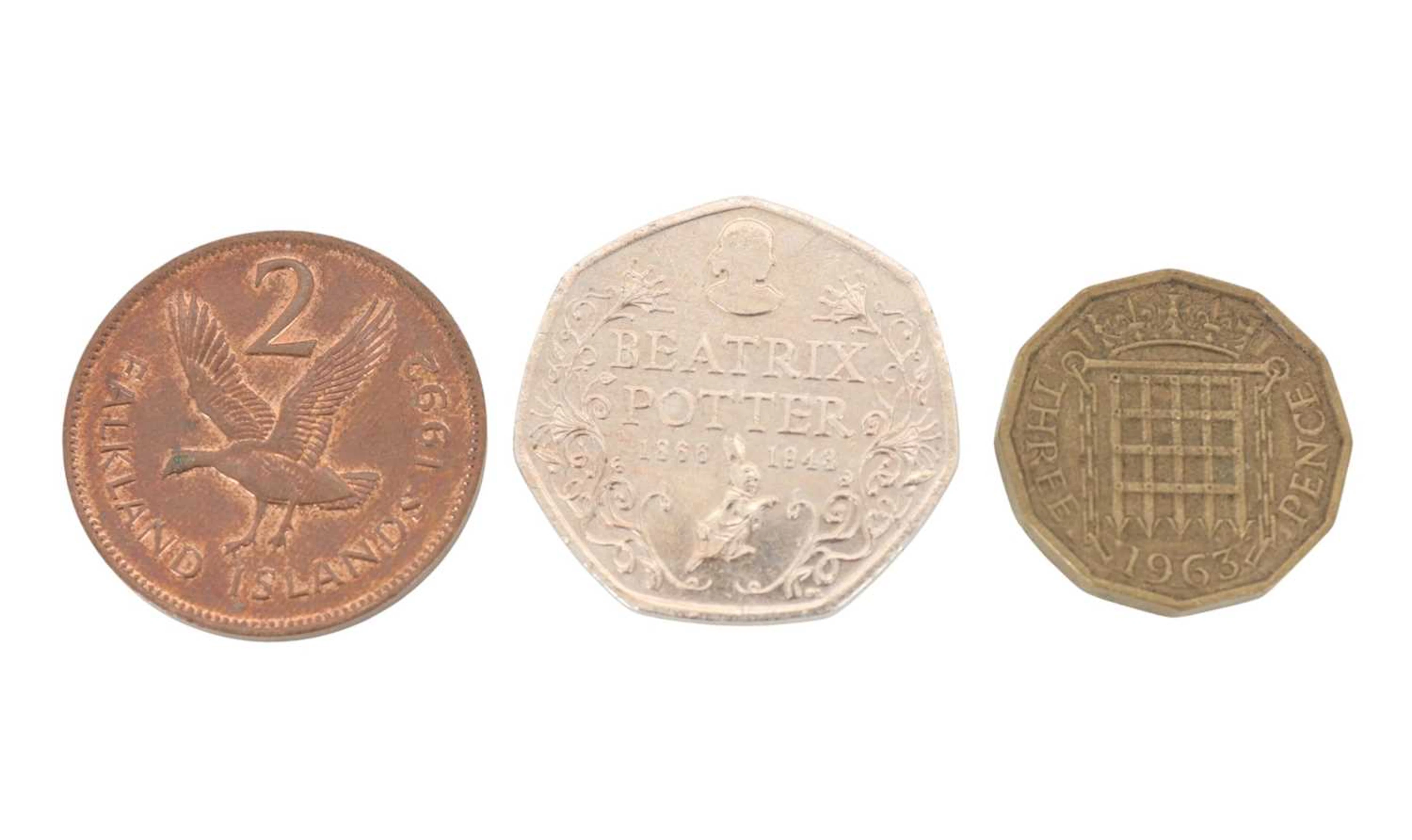 COLLECTION OF BRITISH AND WORLD COINS