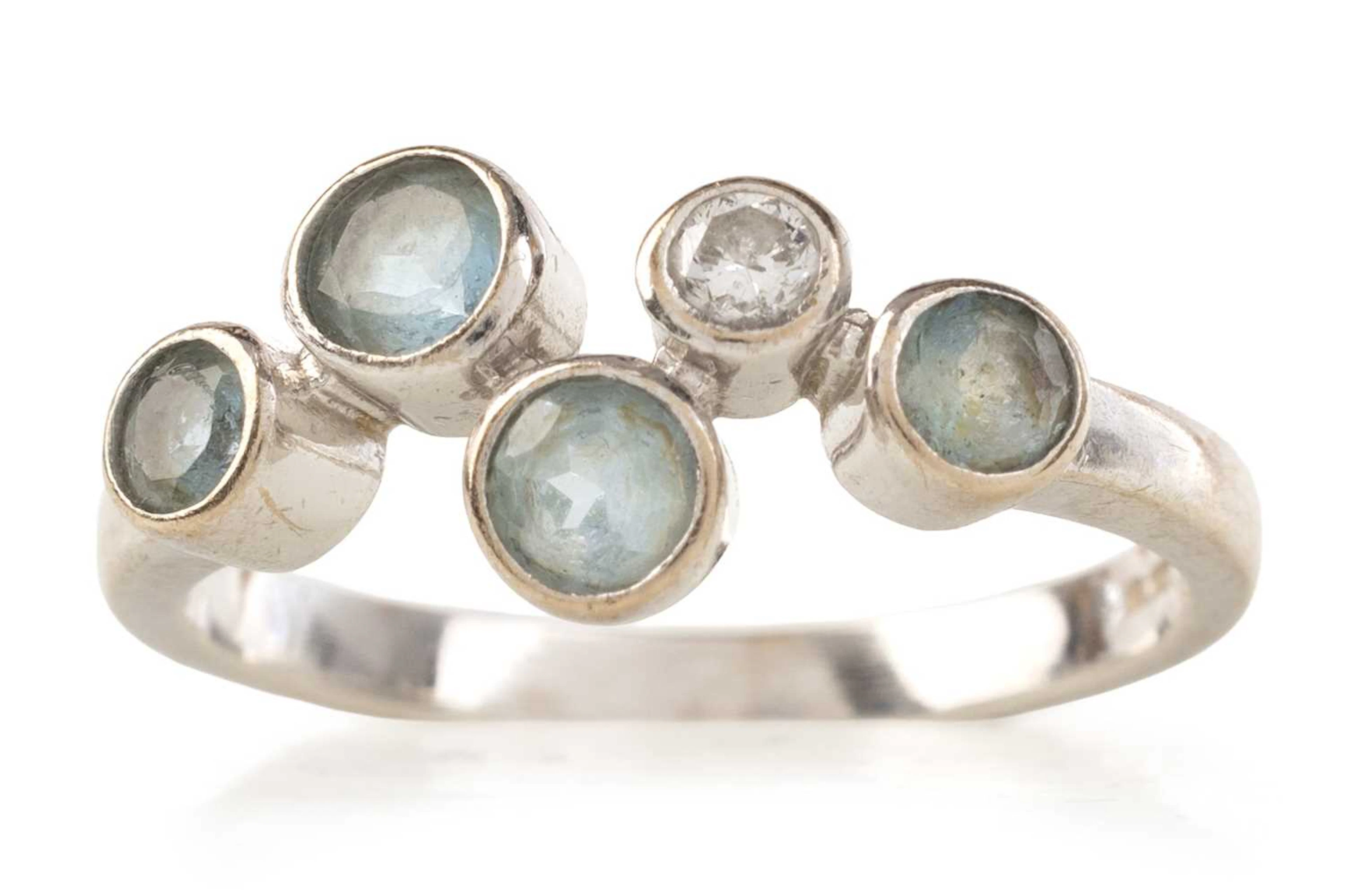 AQUAMARINE AND DIAMOND RING EARLY 21ST CENTURY