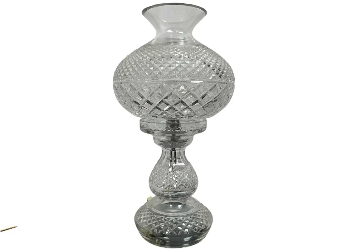 CRYSTAL TABLE LAMP, MID 20TH CENTURY ALONG WITH ANOTHER LAMP