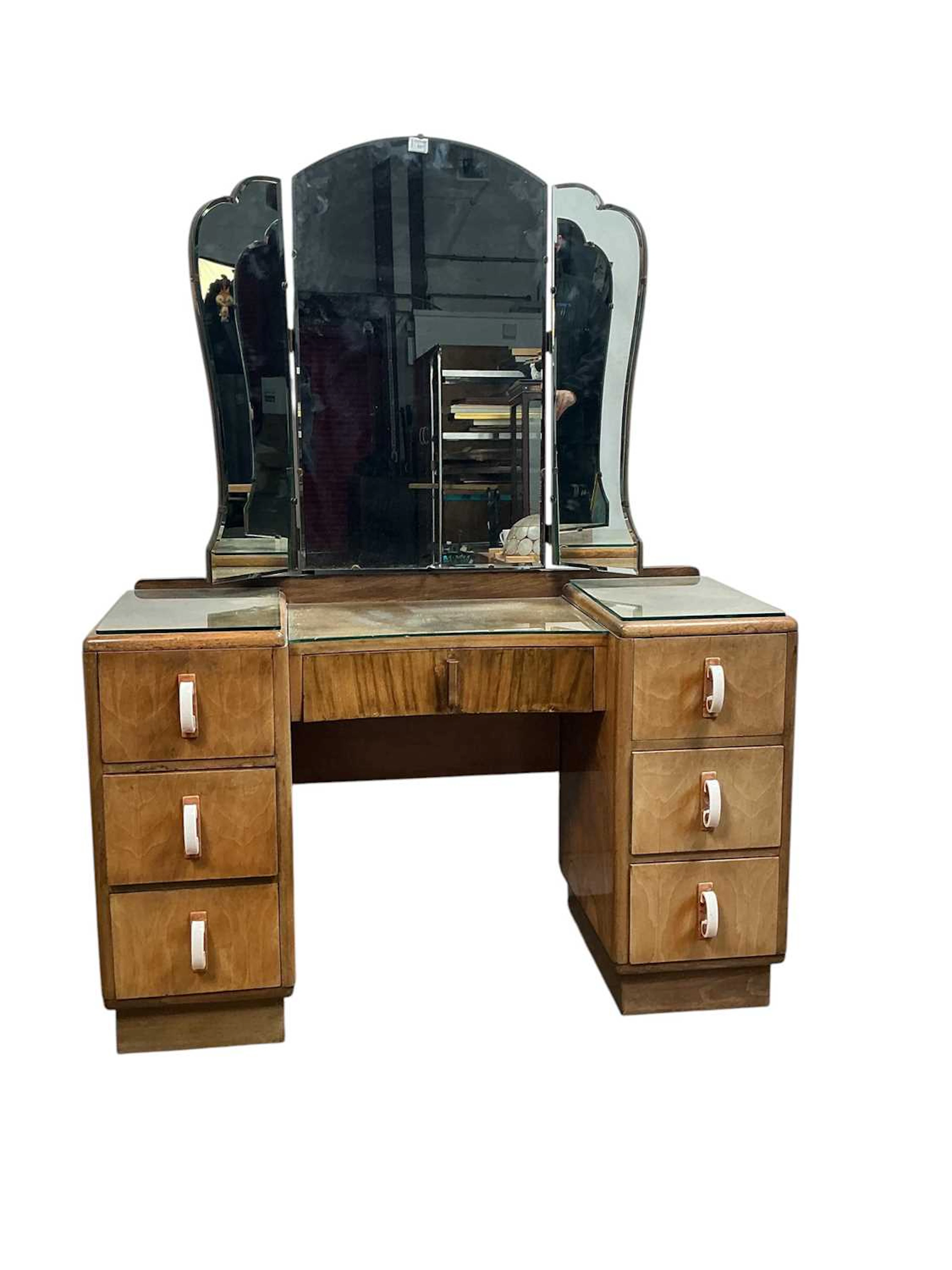 ART DECO WALNUT BEDROOM SUITE MID 20TH CENTURY