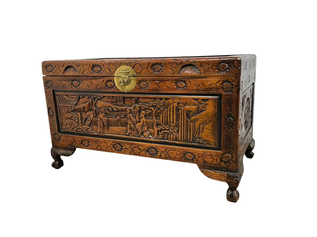 CHINESE CAMPHORWOOD BLANKET CHEST LATE 20TH CENTURY